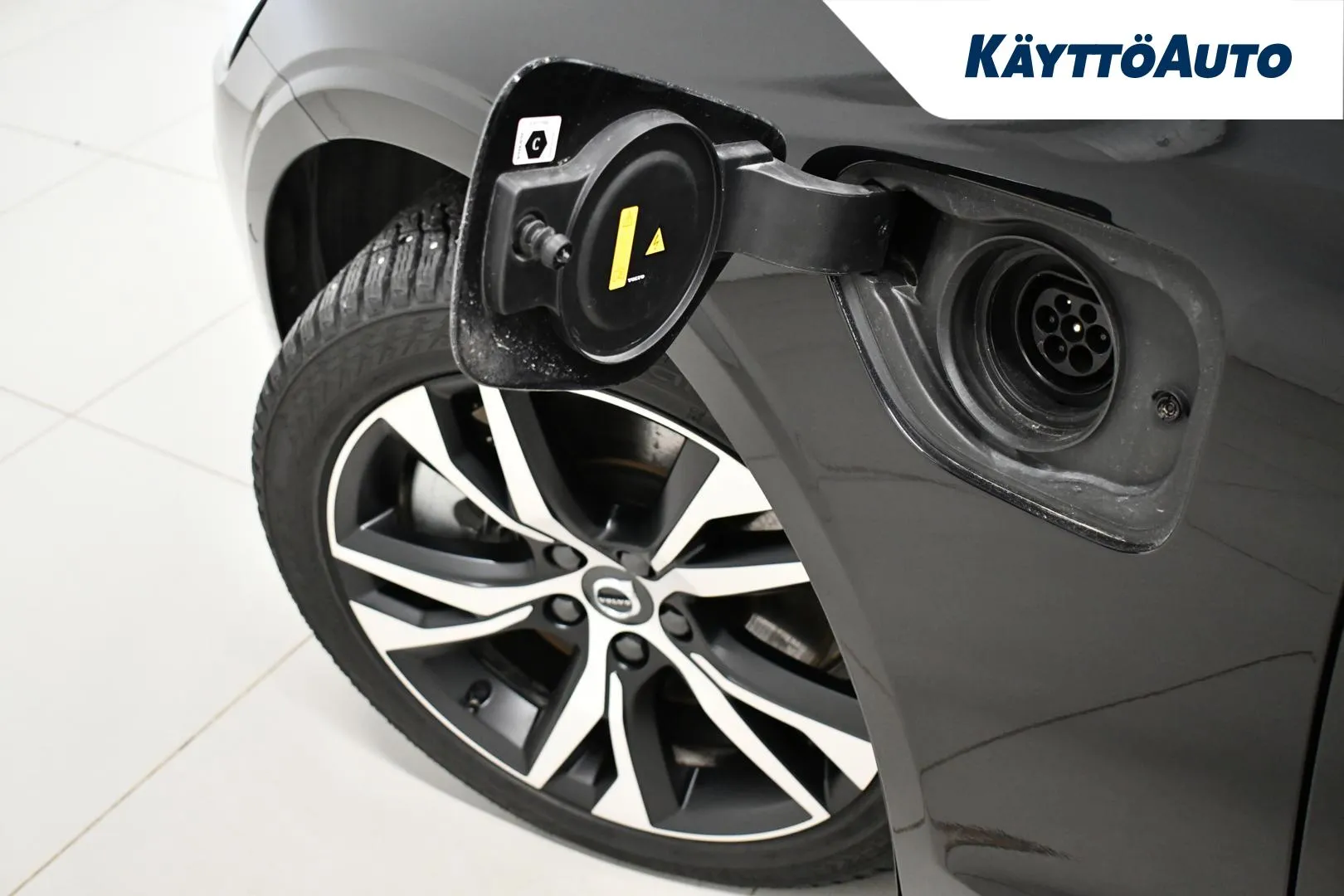 VOLVO V60 IRU-844 carousel image