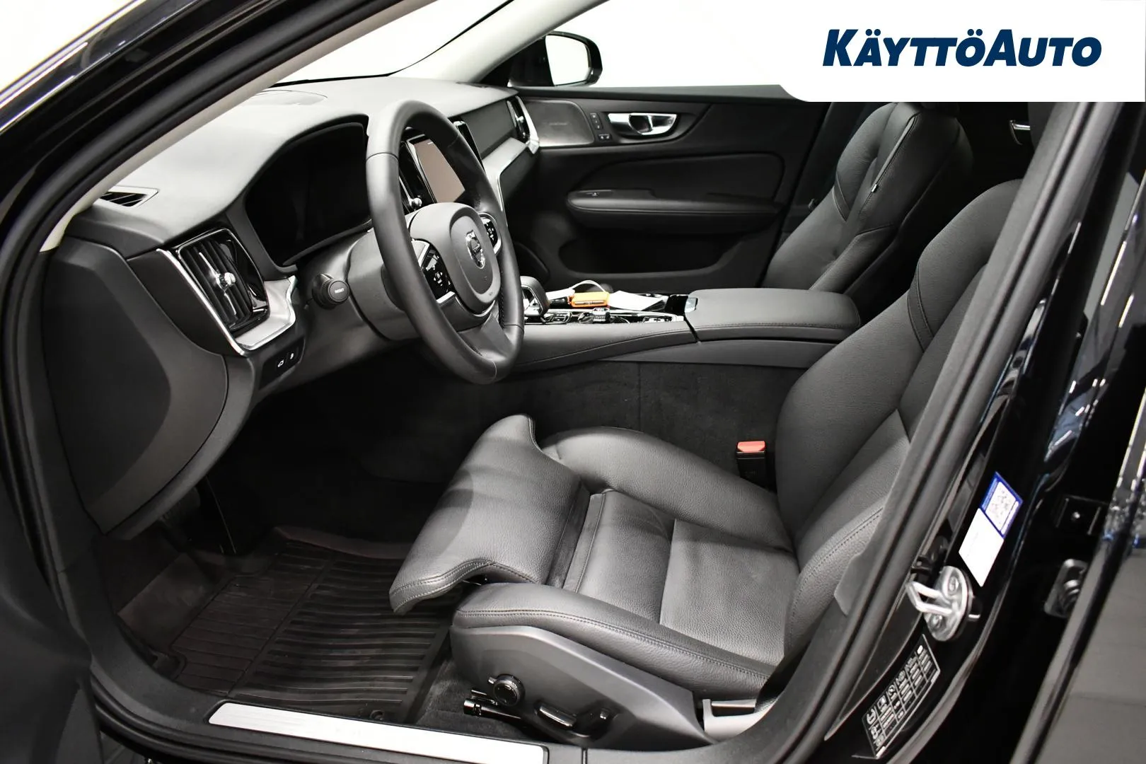 VOLVO V60 IRU-844 carousel image