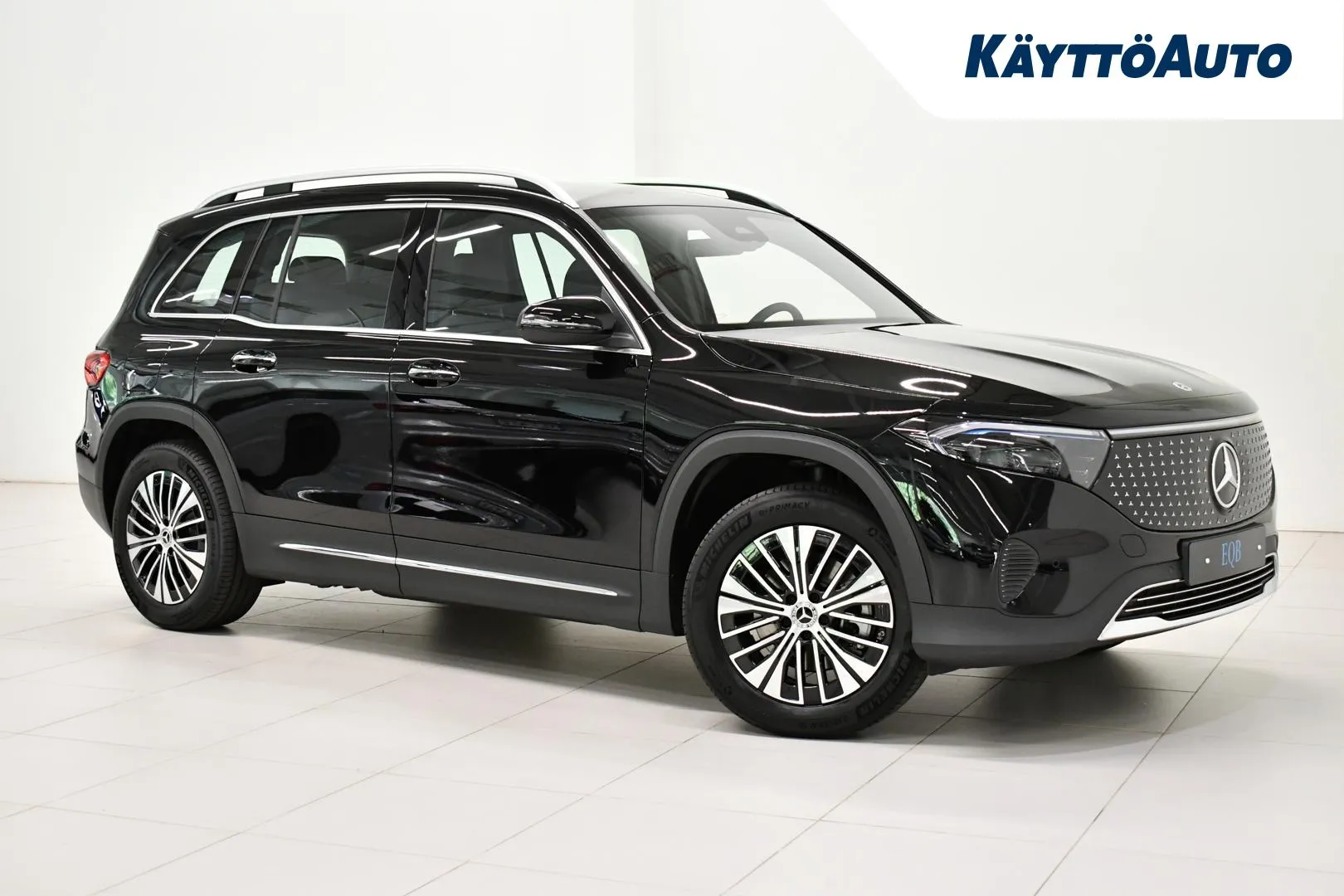 MERCEDES-BENZ EQB XVZ-820 carousel image