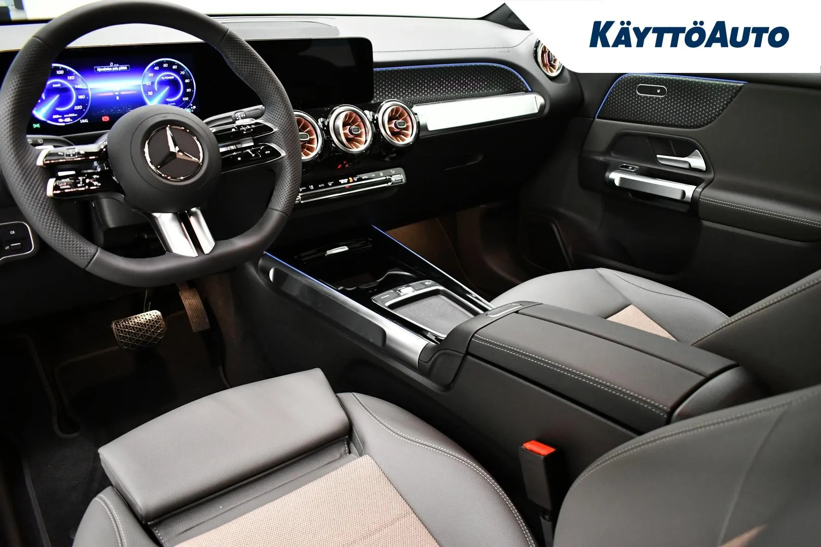 MERCEDES-BENZ EQB XVZ-820 carousel image