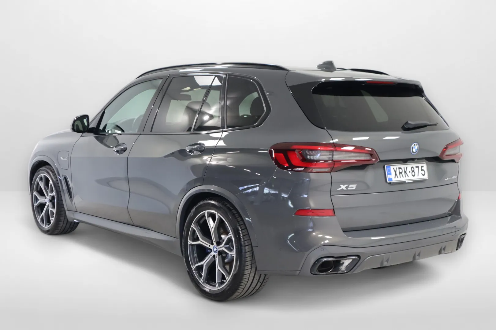 BMW X5 XRK-875 carousel image