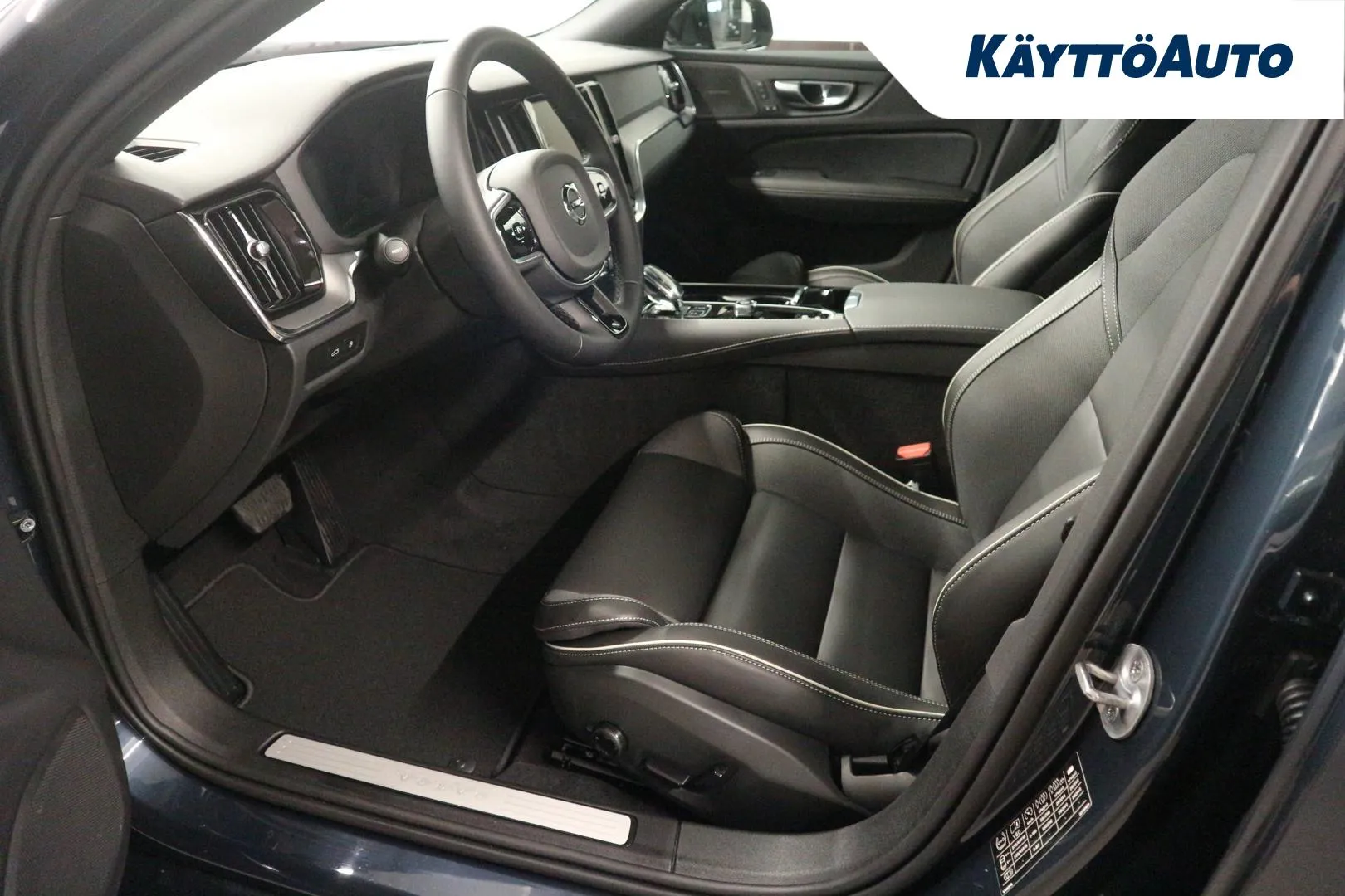 Volvo V60 GRE-139 carousel image