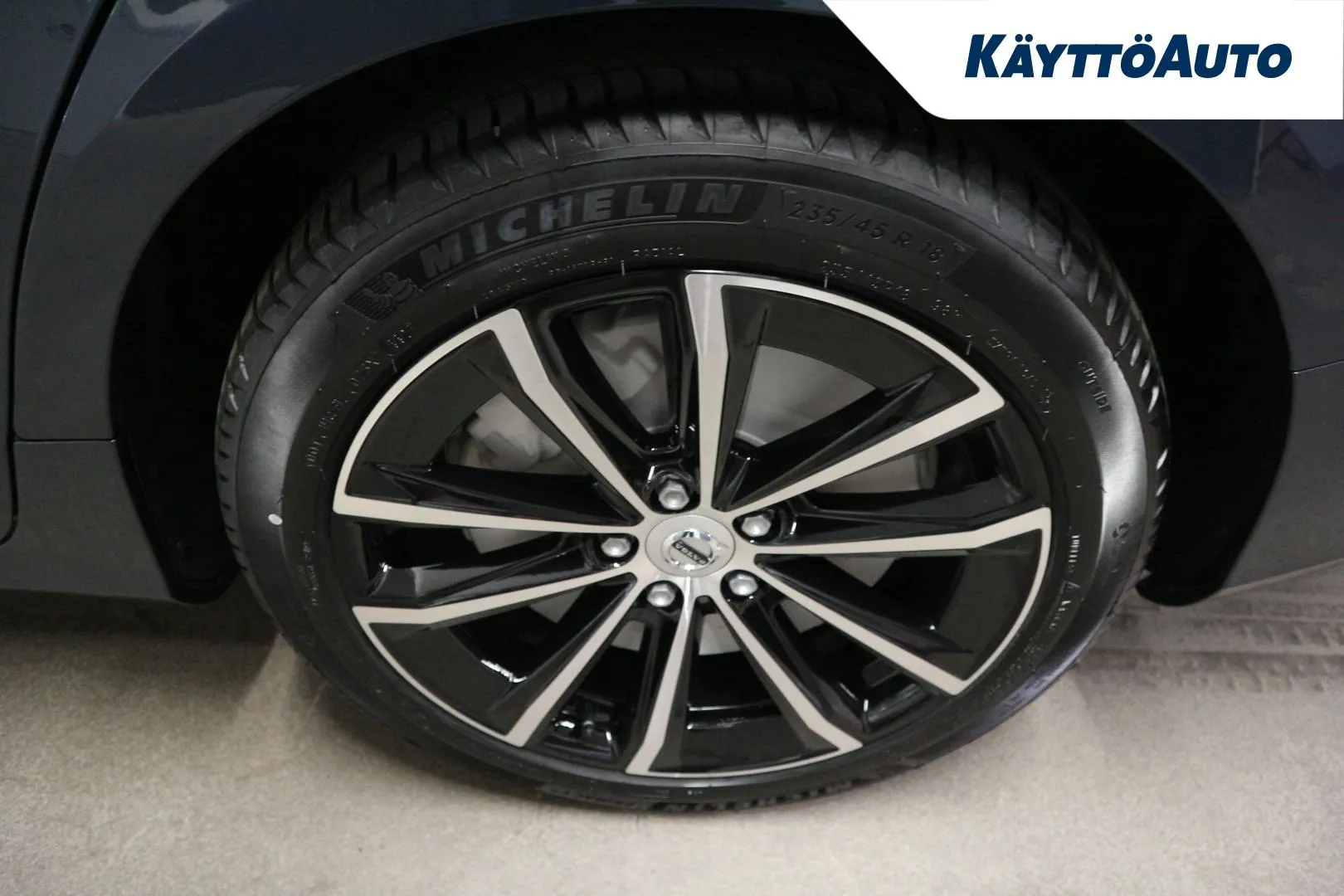 Volvo V60 GRE-139 carousel image