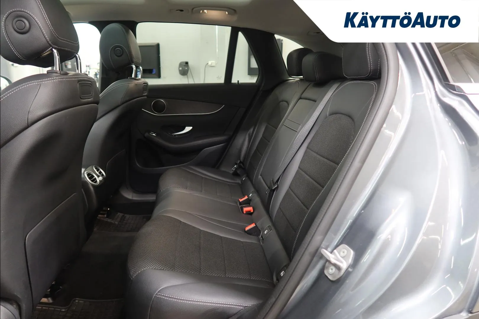 MERCEDES-BENZ GLC FPS-114 carousel image