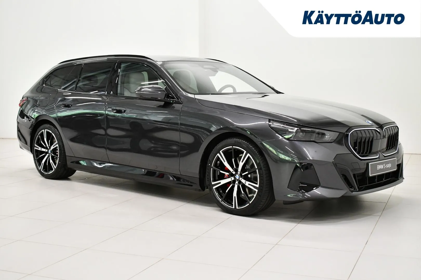 BMW 530 YYI-168 carousel image