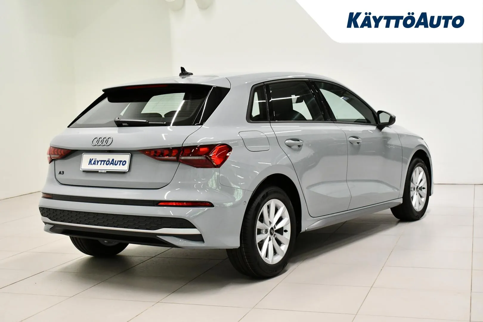 Audi A3 YYG-498 carousel image