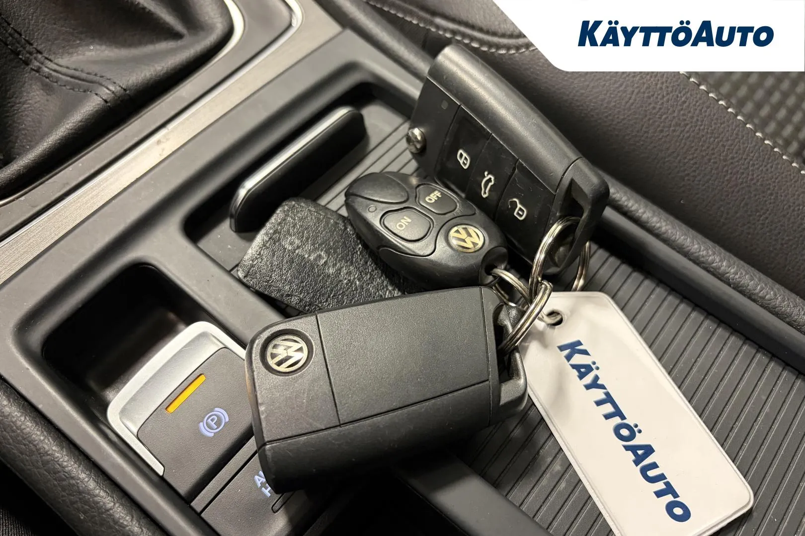 VOLKSWAGEN Golf LLS-516 carousel image