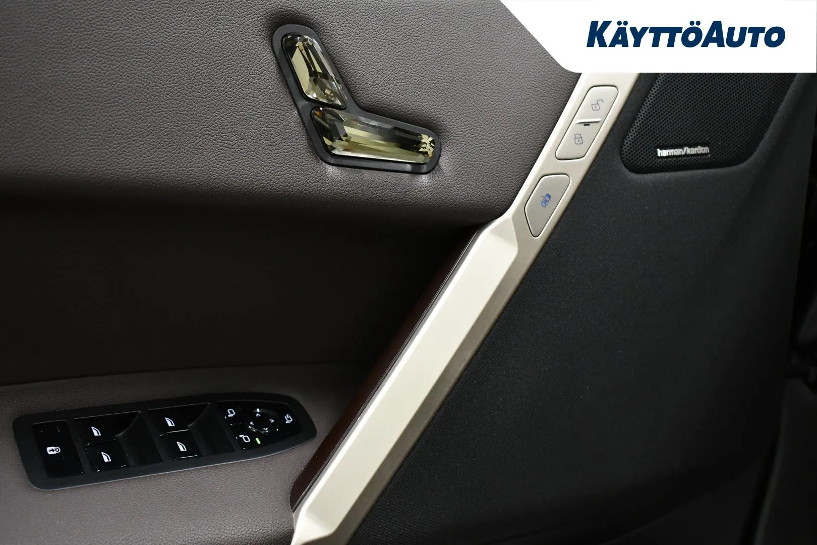 BMW iX MOE-179 carousel image