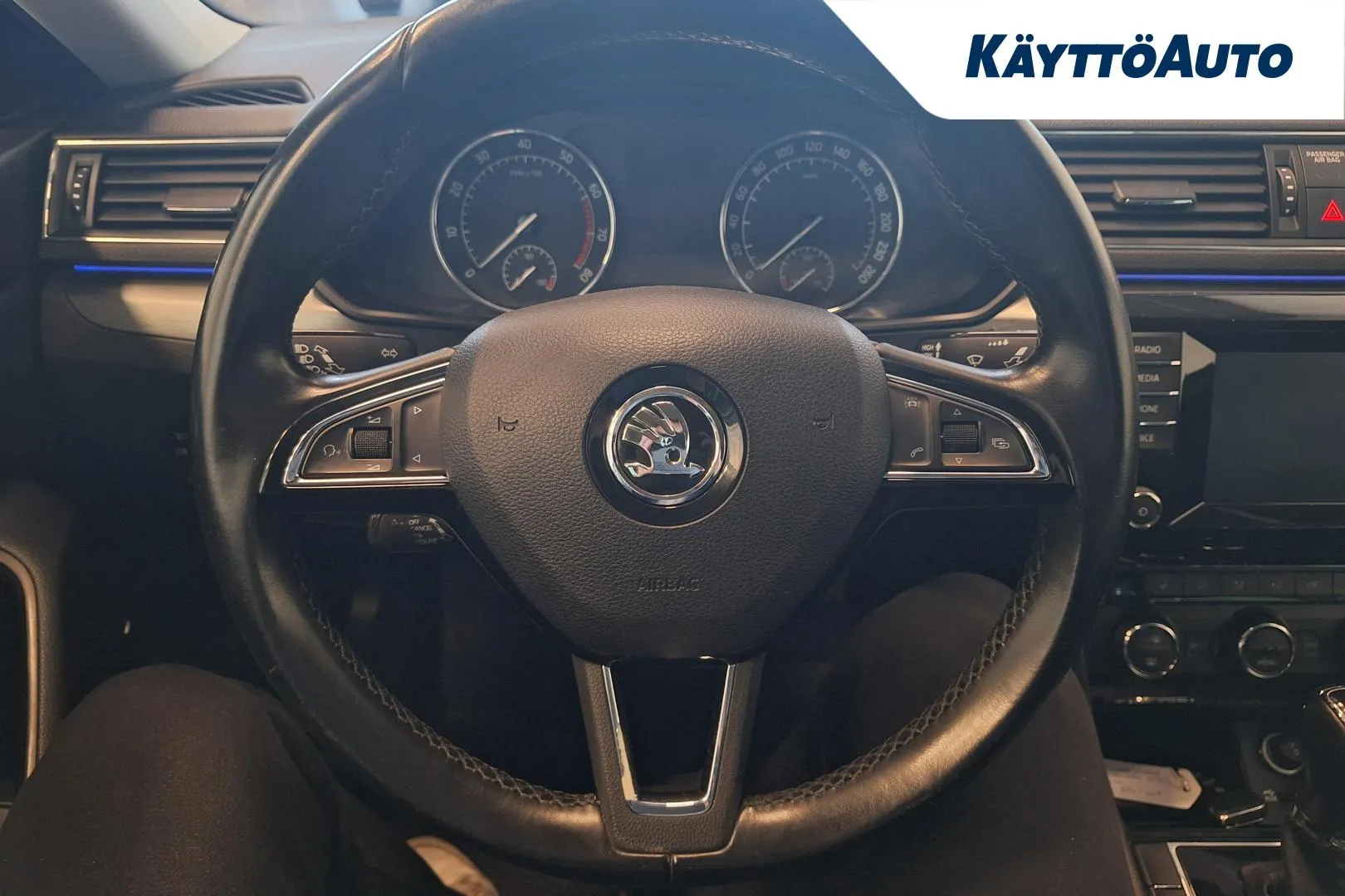 SKODA Superb BTL-607 carousel image