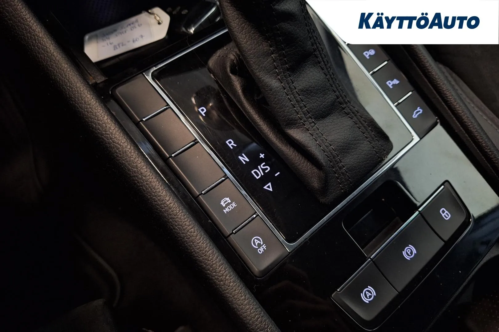 SKODA Superb BTL-607 carousel image