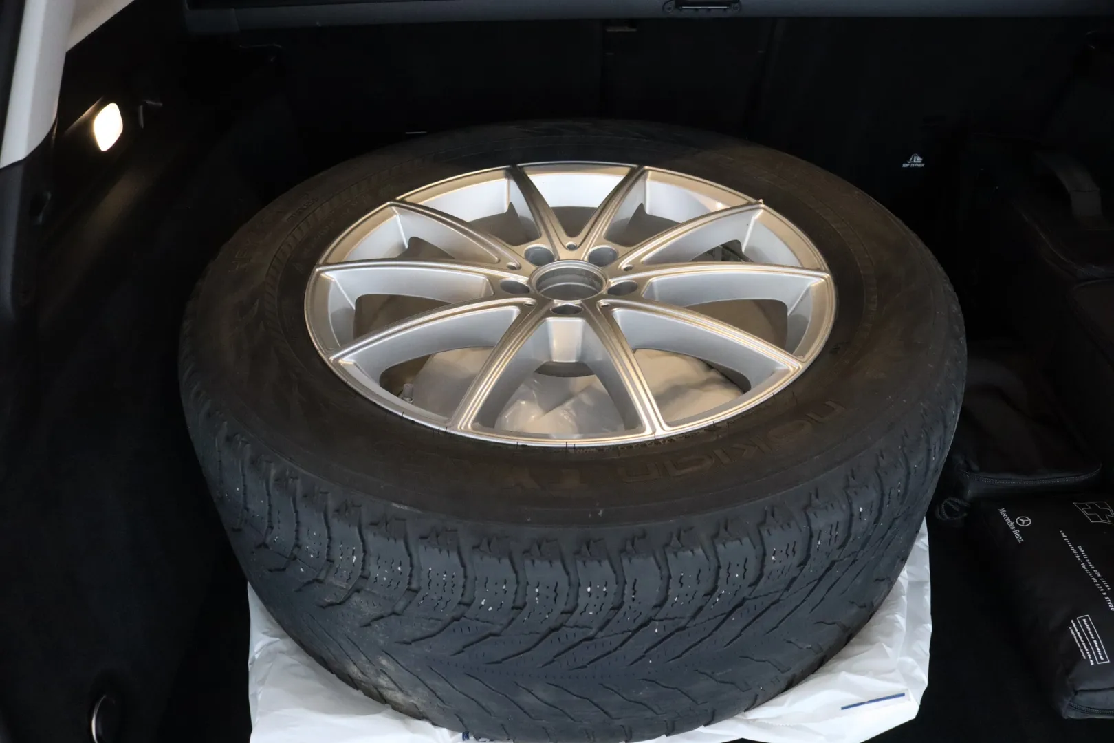 MERCEDES-BENZ GLE LRR-402 carousel image