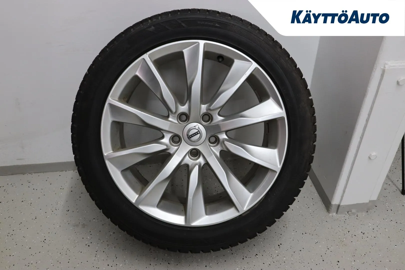 VOLVO V90 NNM-593 carousel image