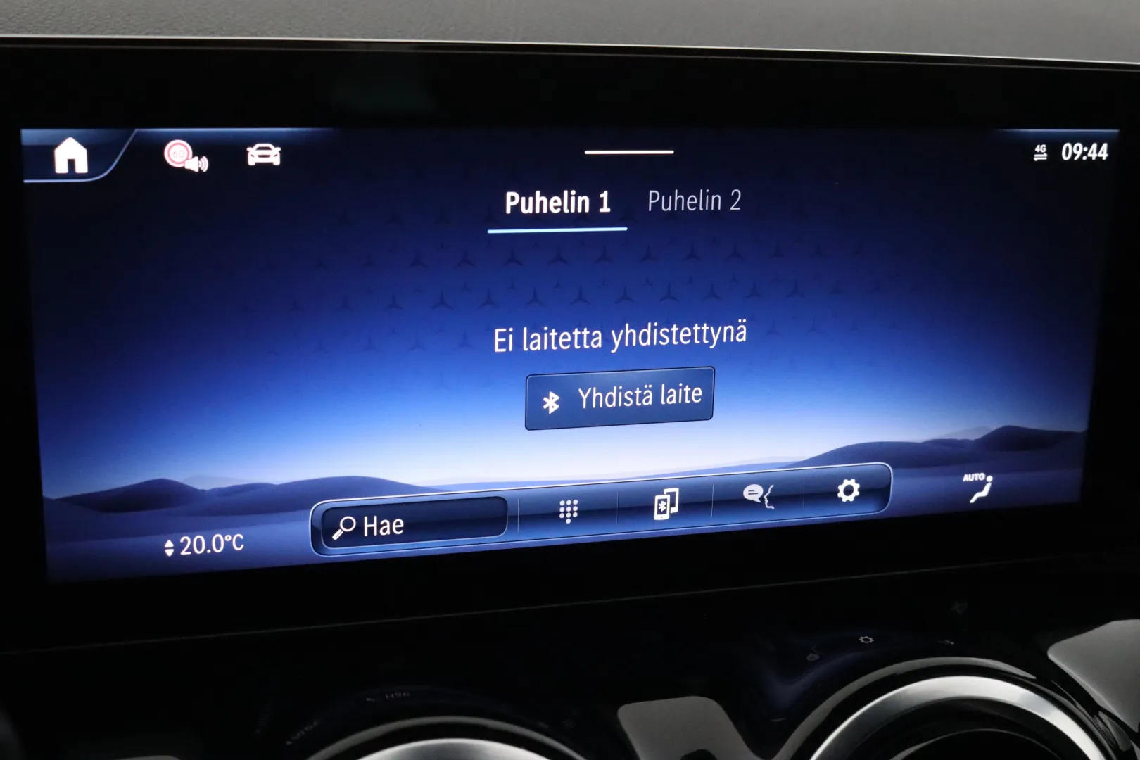 MERCEDES-BENZ GLA XTK-809 carousel image