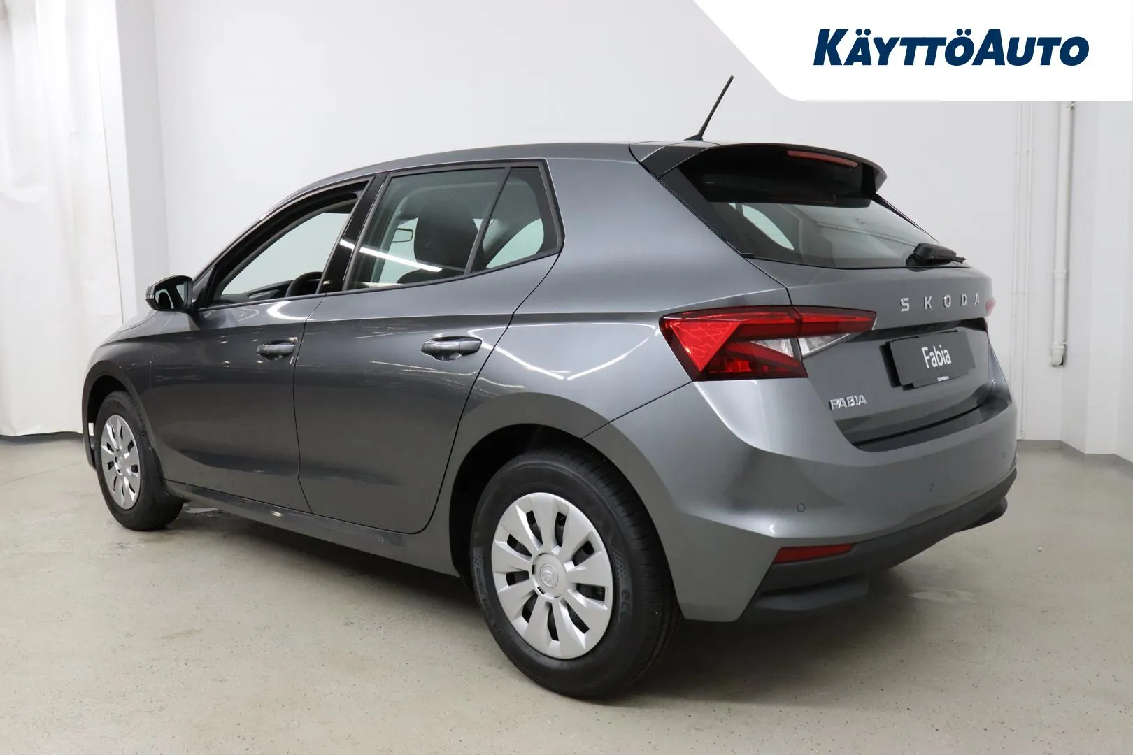 Skoda Fabia RXE-638 carousel image