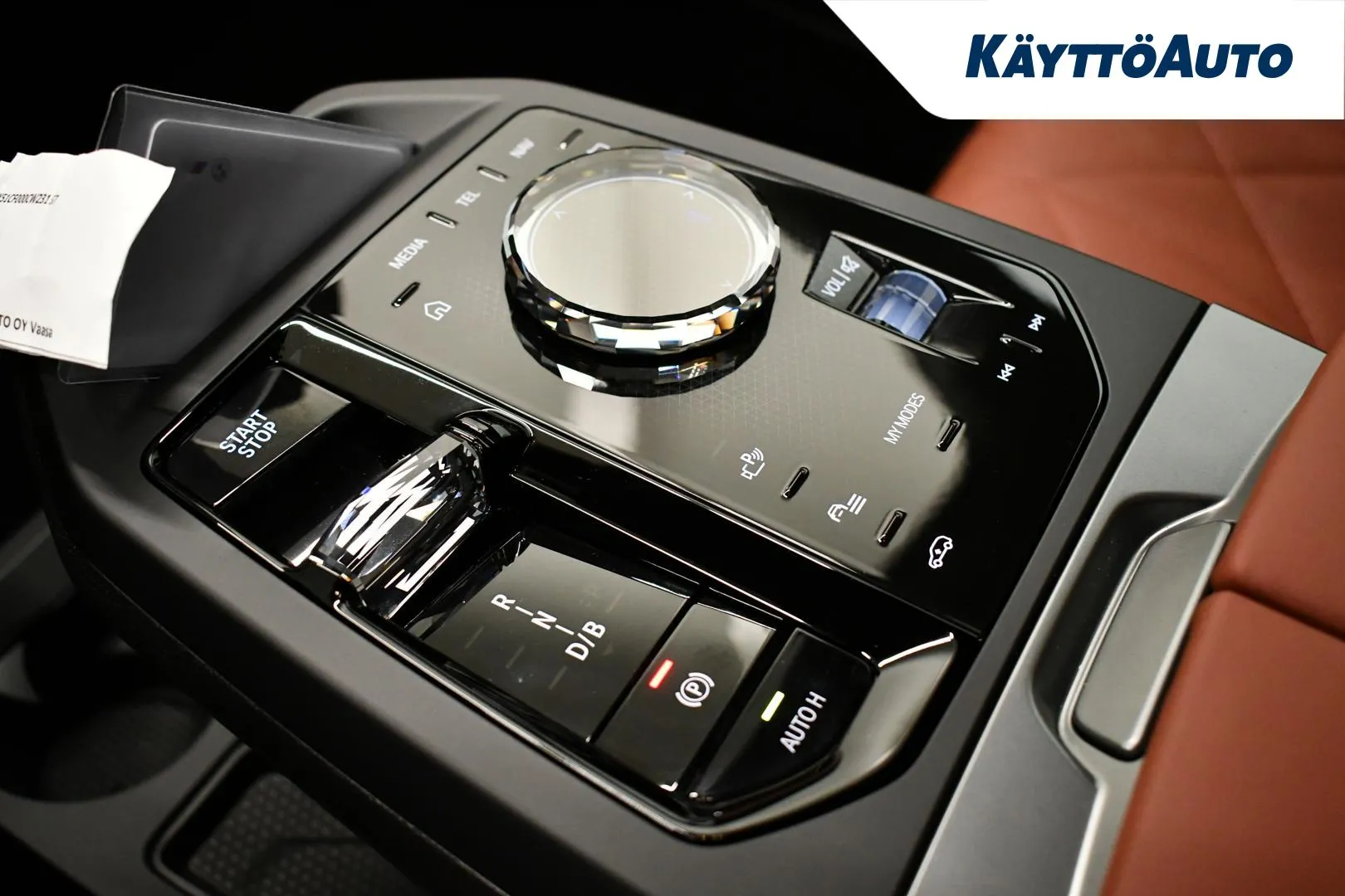 BMW iX ZPV-206 carousel image