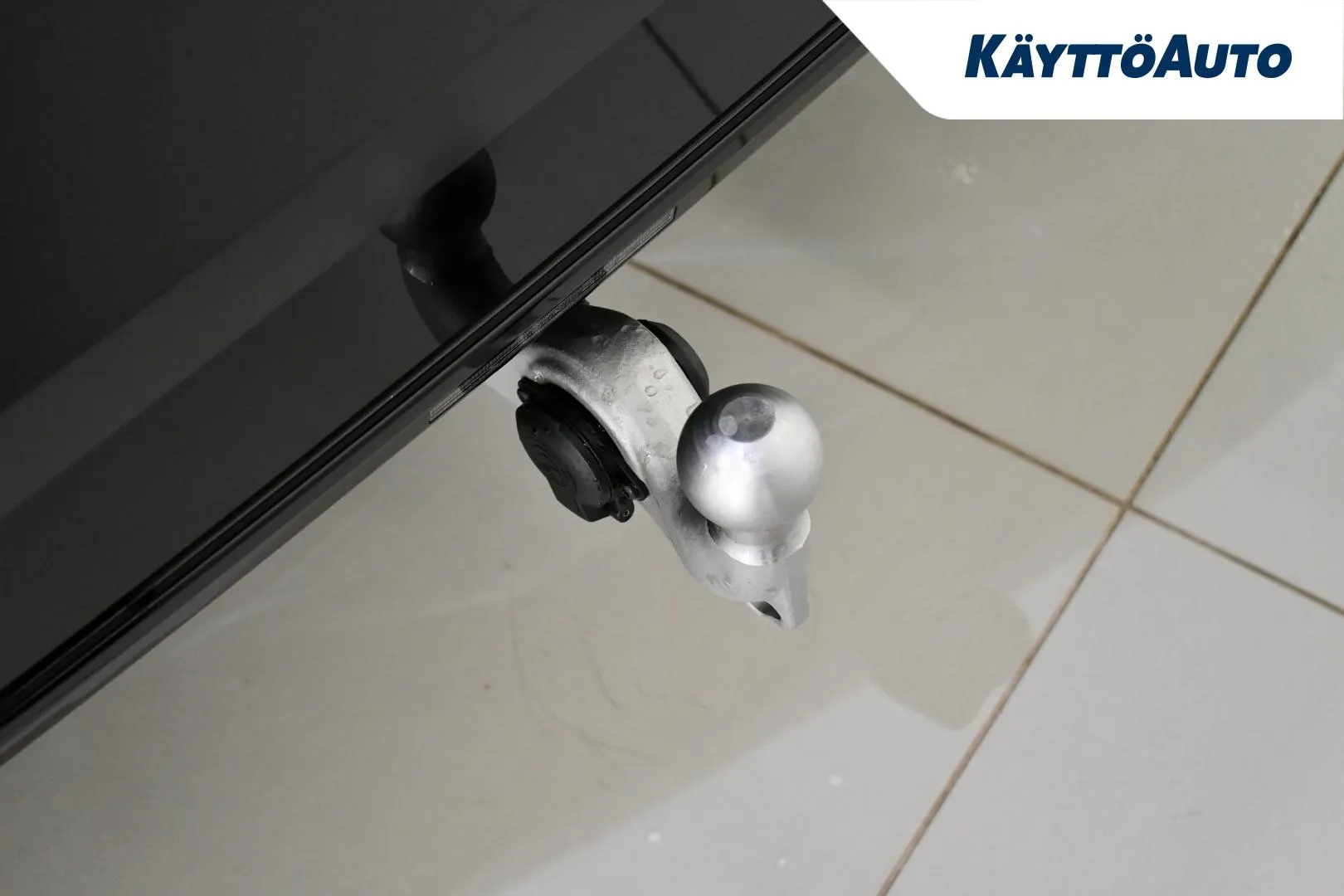 BMW iX ZPV-206 carousel image