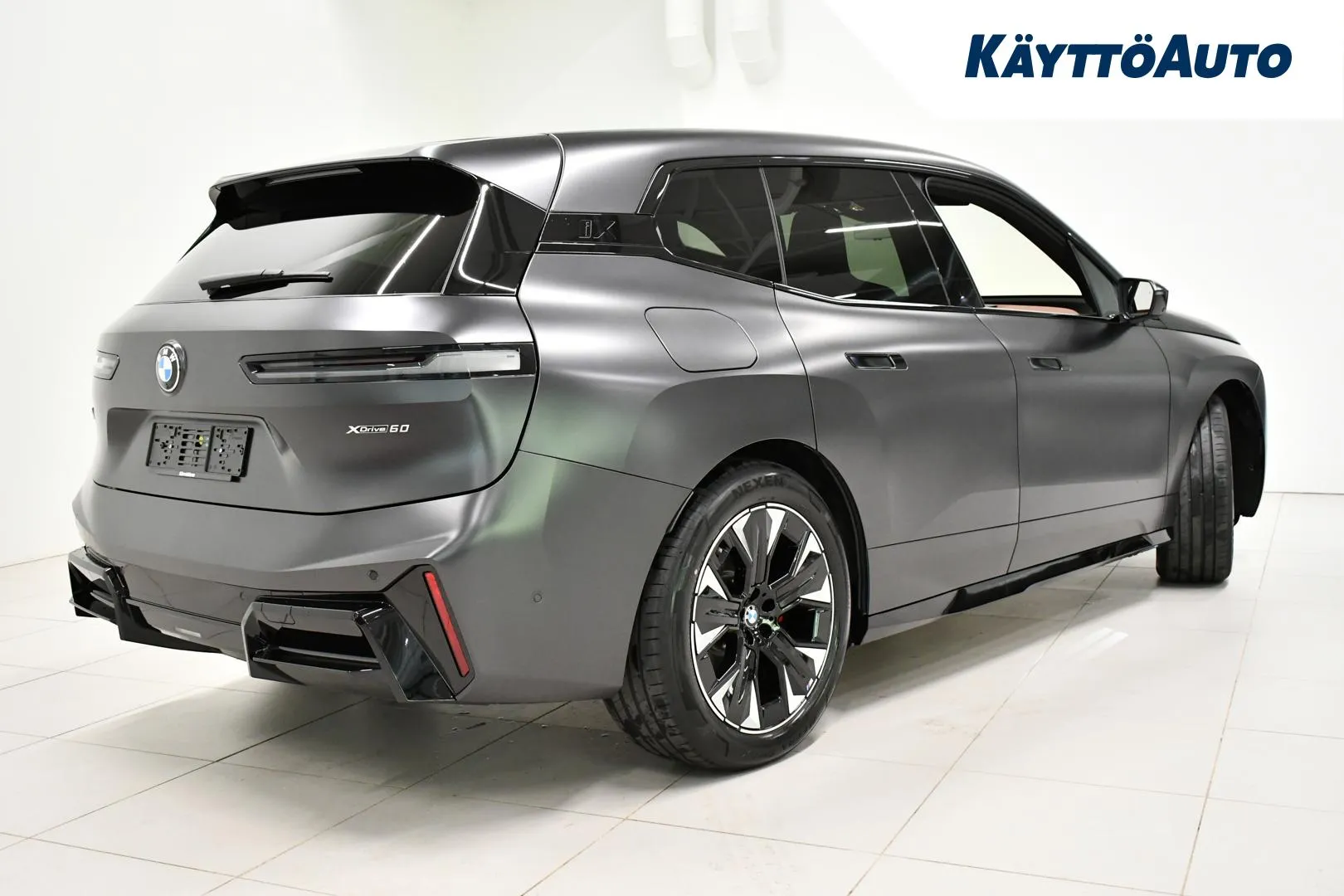 BMW iX ZPV-206 carousel image