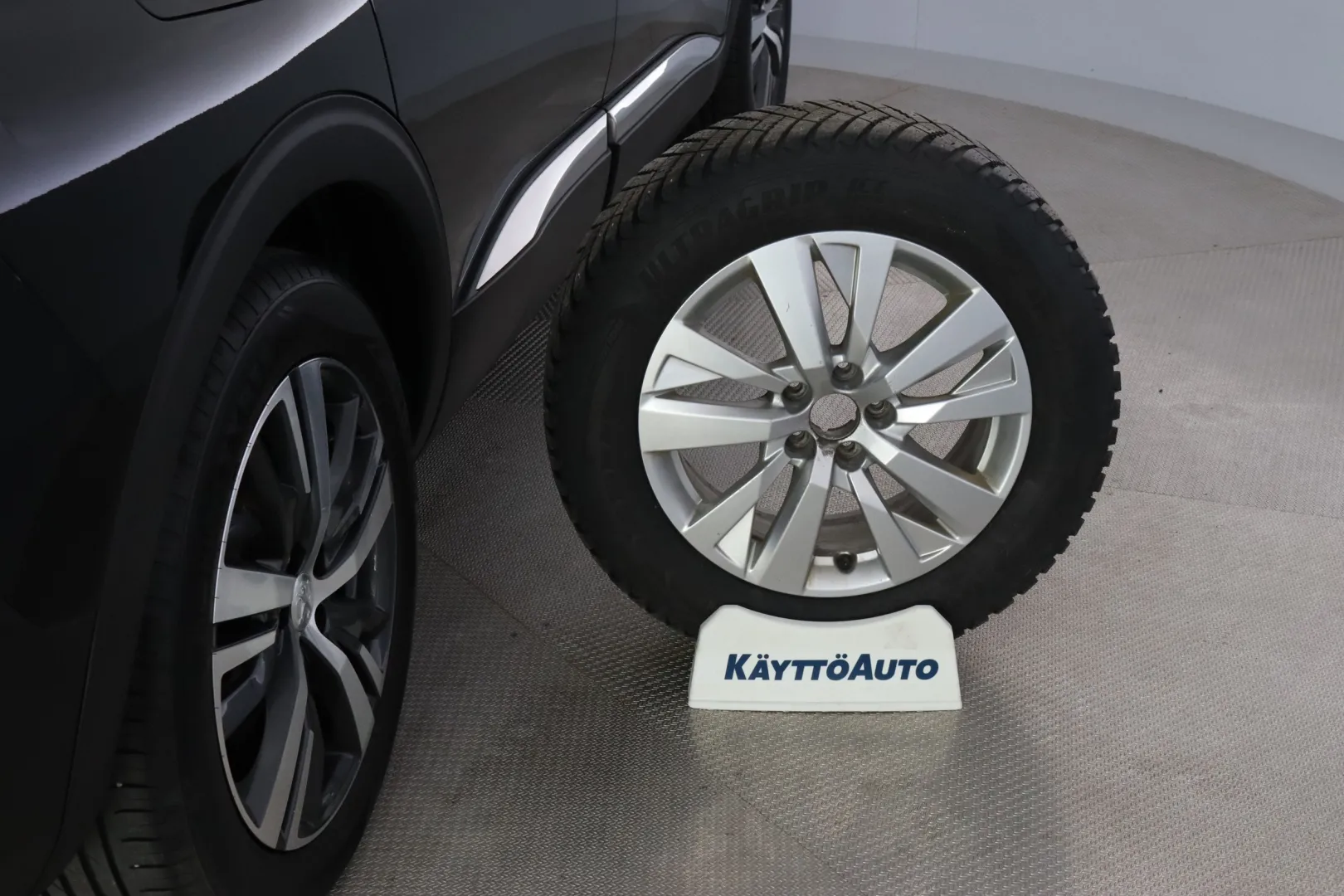 PEUGEOT 5008 XXK-870 carousel image