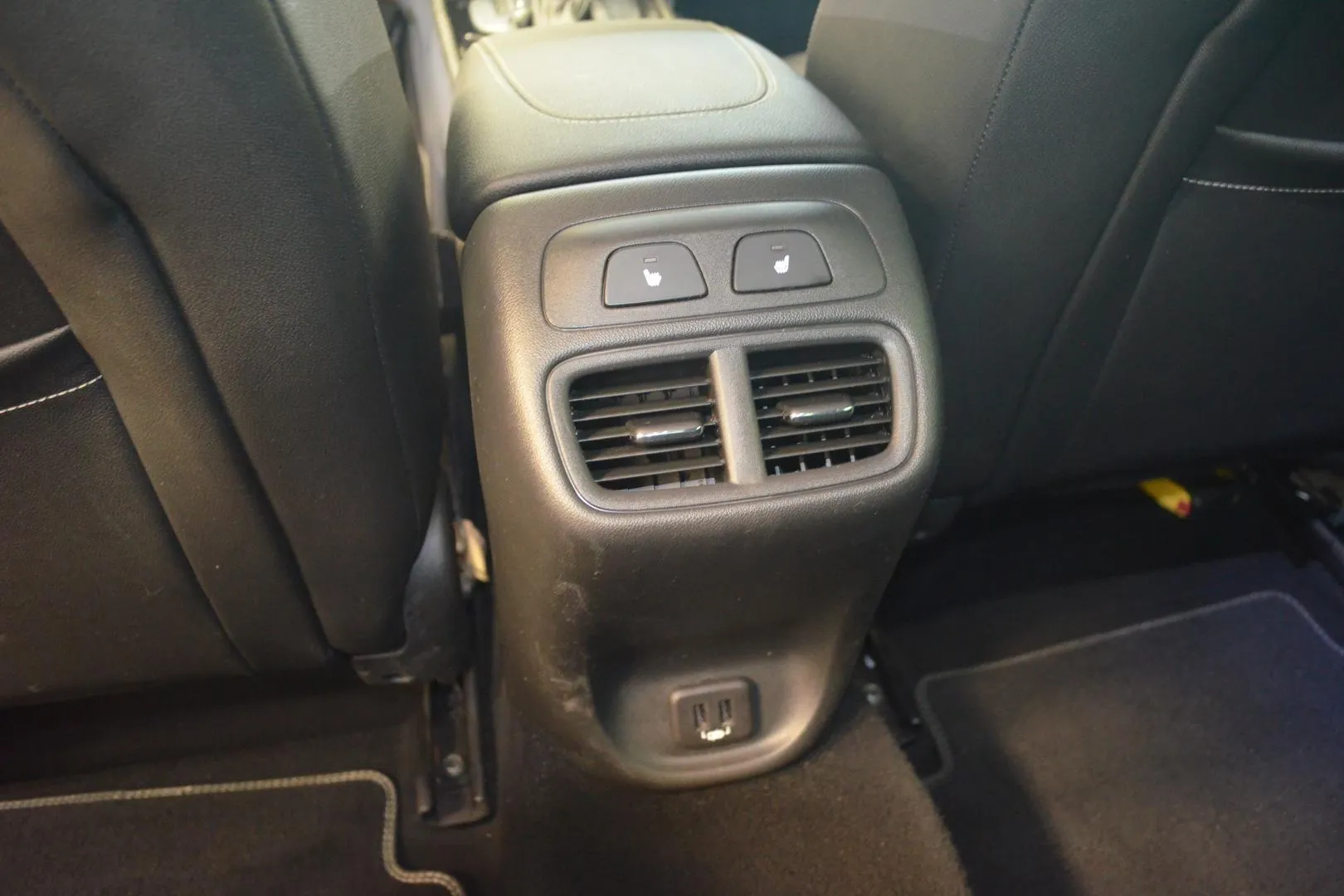 OPEL Insignia JLV-775 carousel image