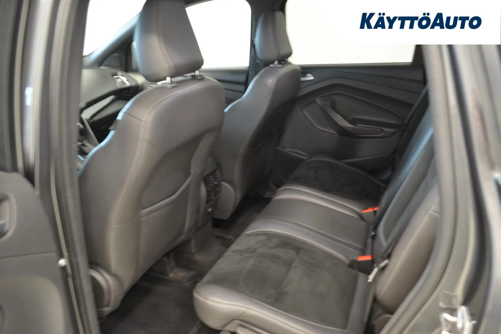 FORD Kuga FMV-782 carousel image