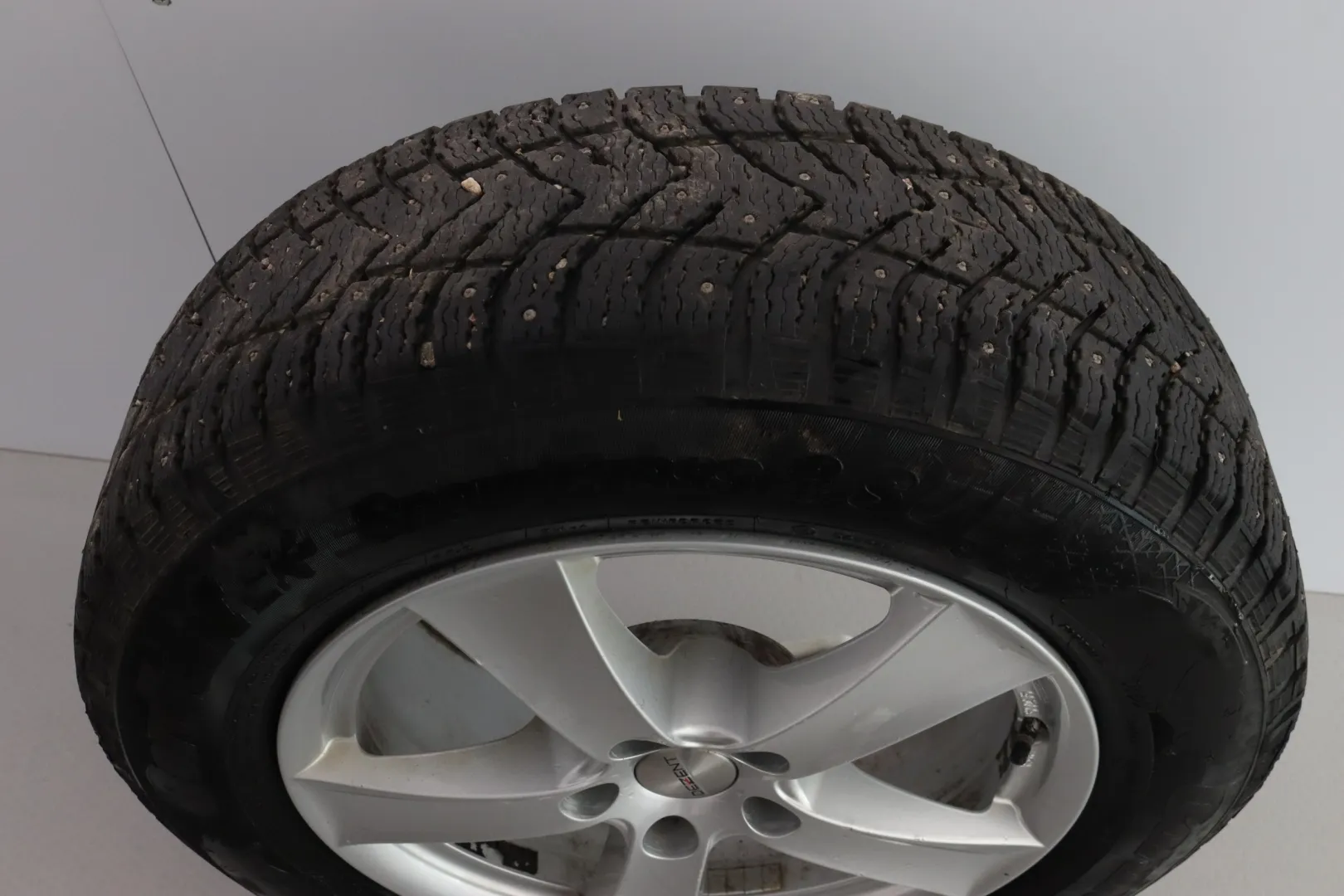 NISSAN X-Trail JKR-227 carousel image