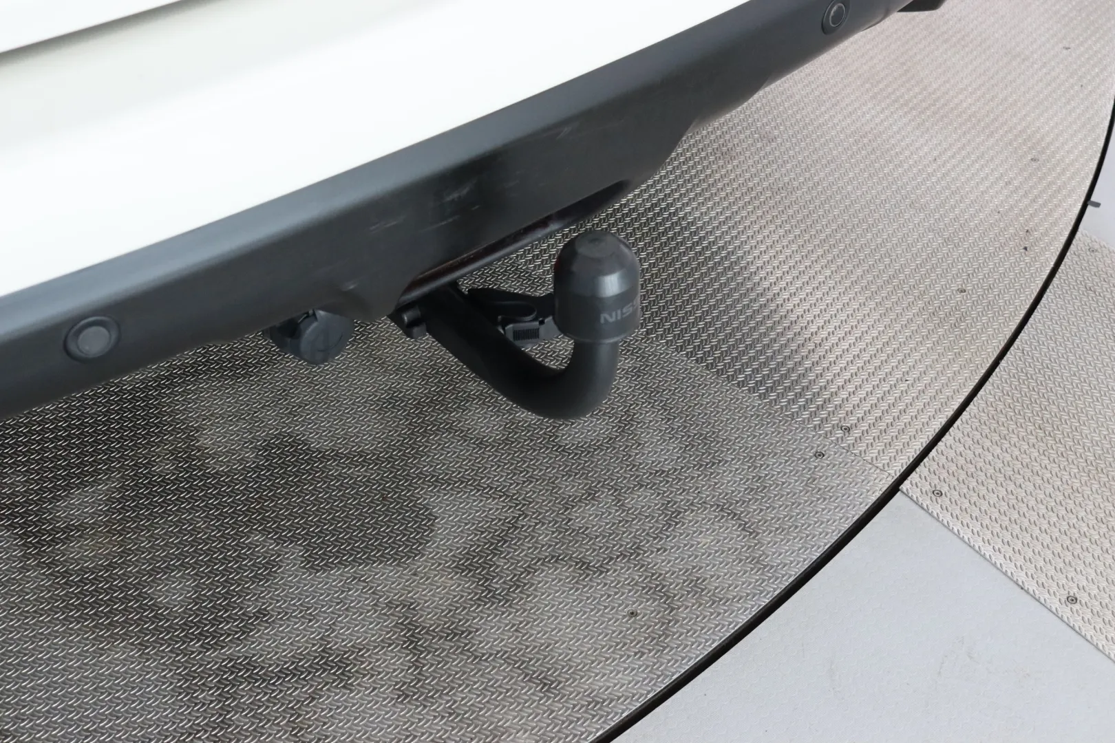 NISSAN X-Trail JKR-227 carousel image