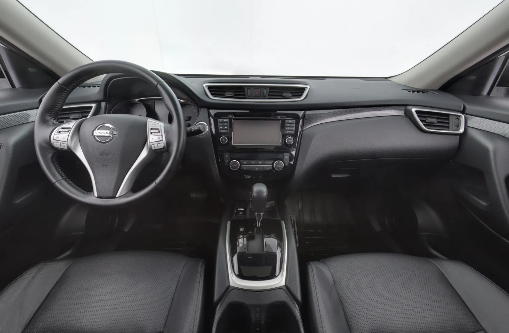 NISSAN X-Trail JKR-227 carousel image