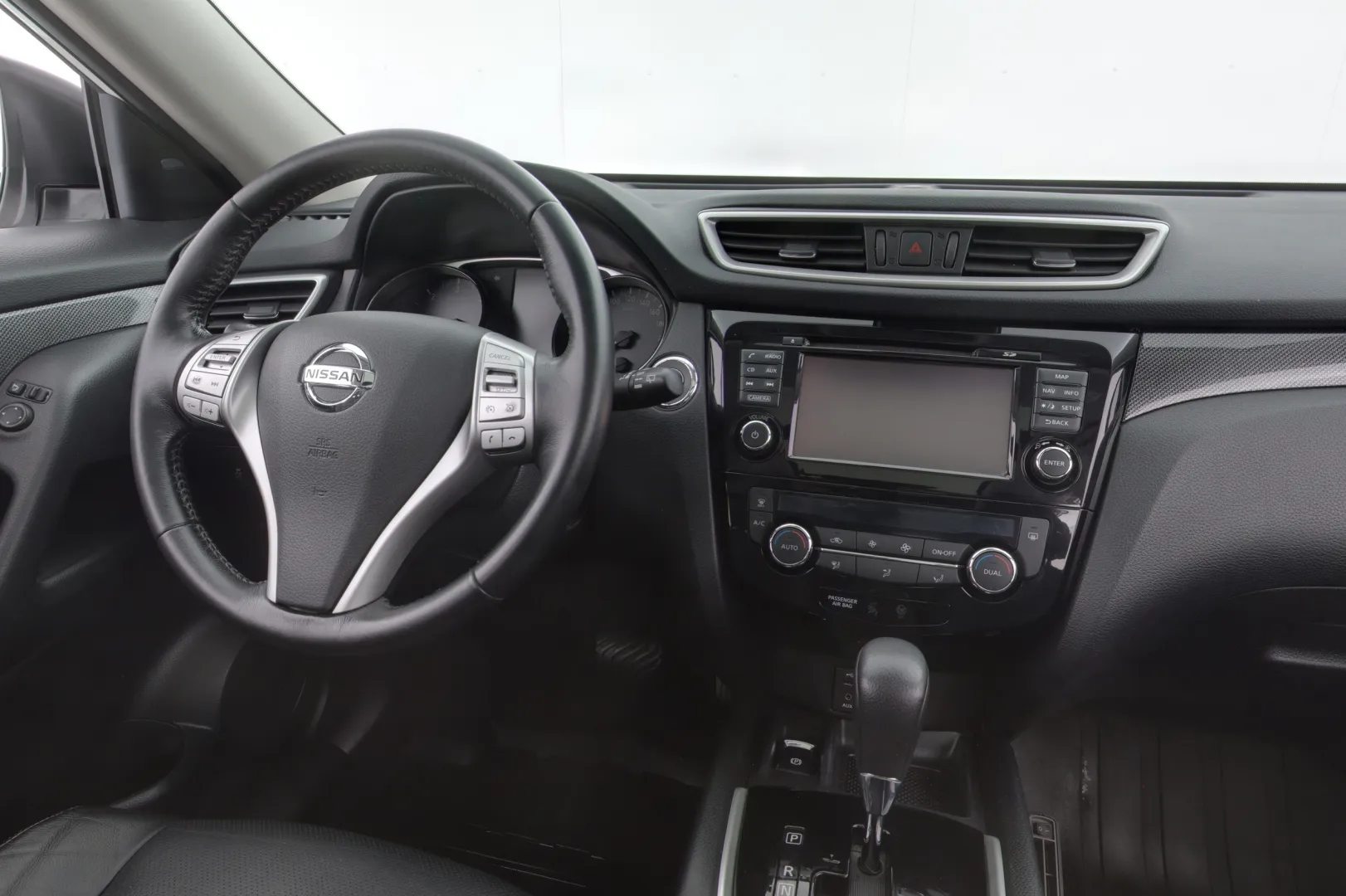 NISSAN X-Trail JKR-227 carousel image