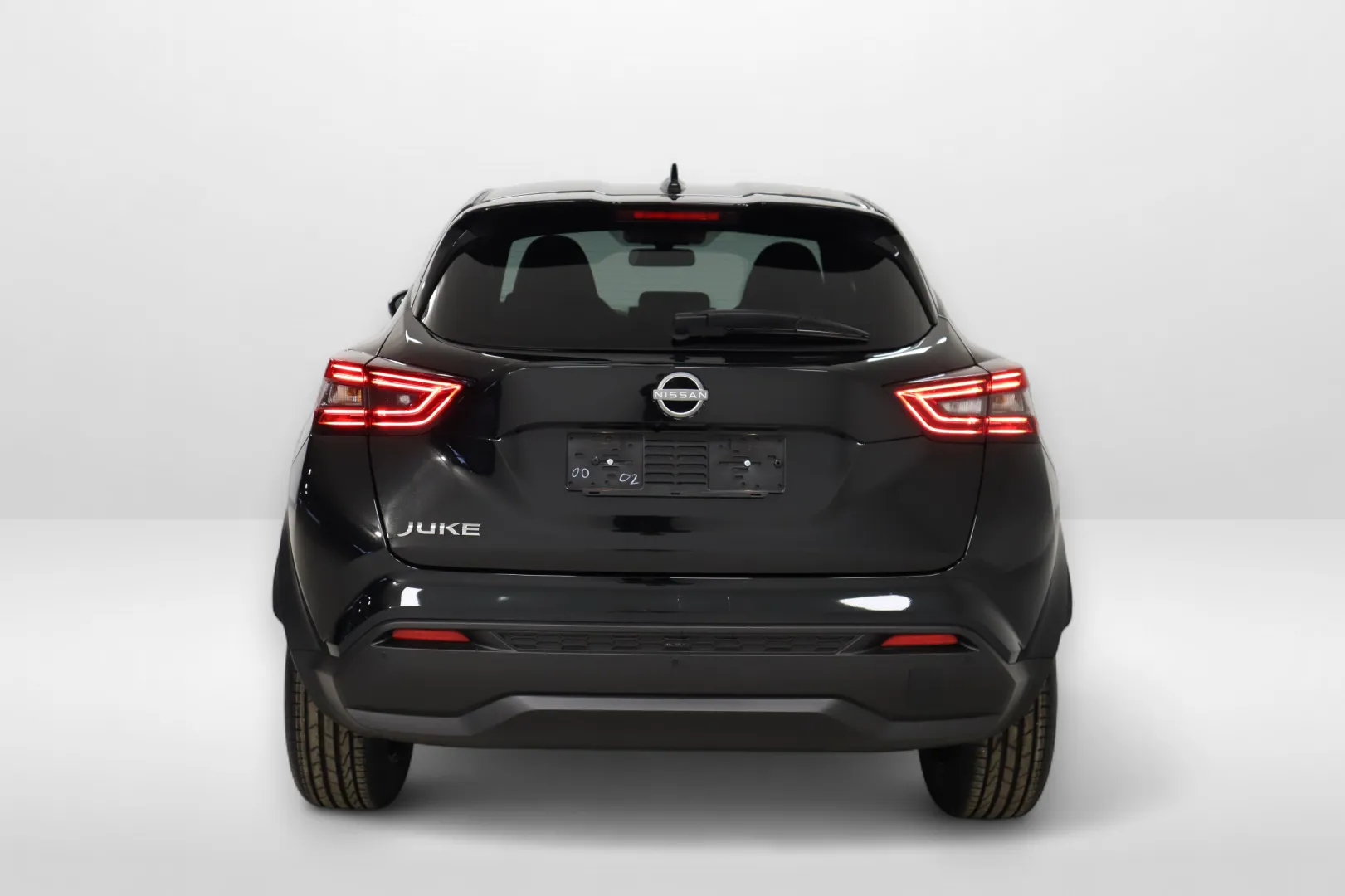 Nissan Juke SZJ-210 carousel image