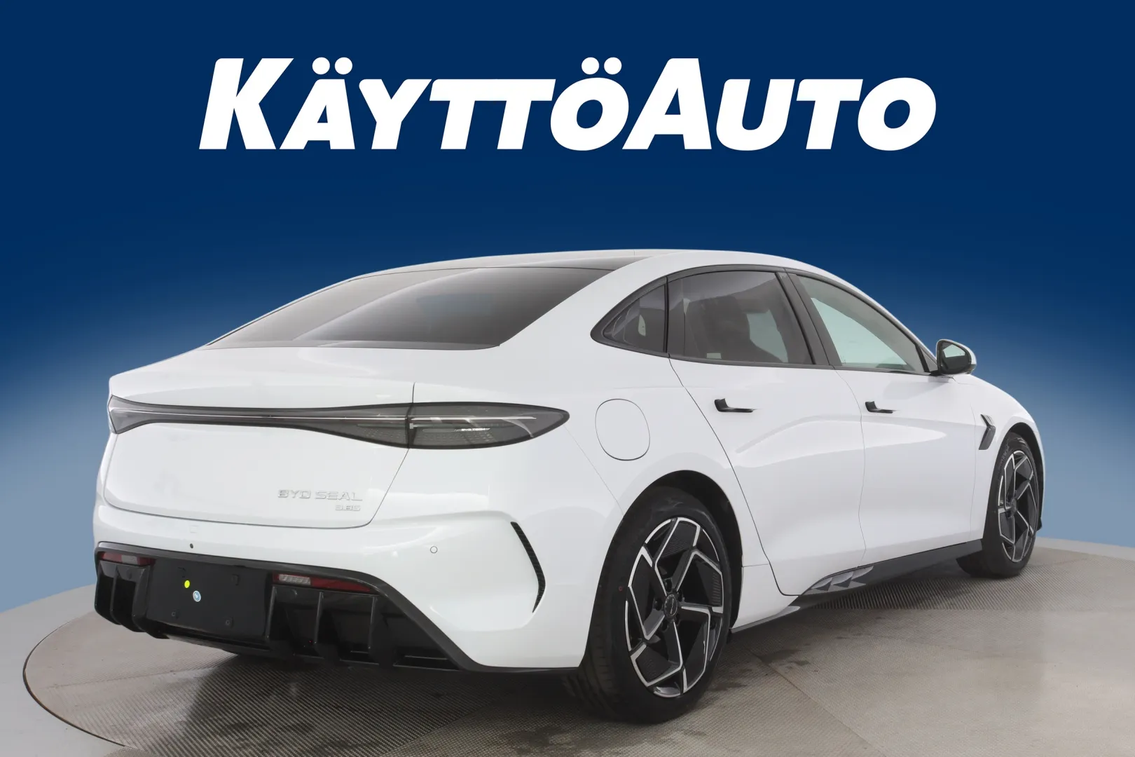 BYD Seal FSJ-365 carousel image