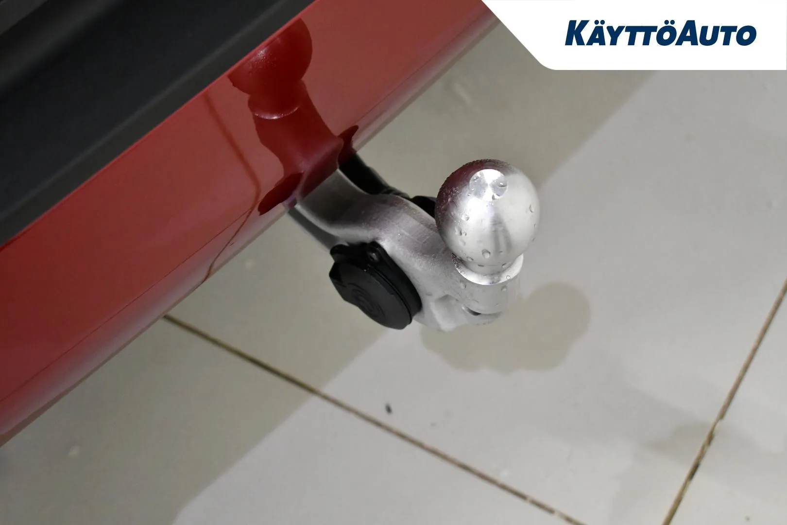 BMW iX2 XUZ-779 carousel image