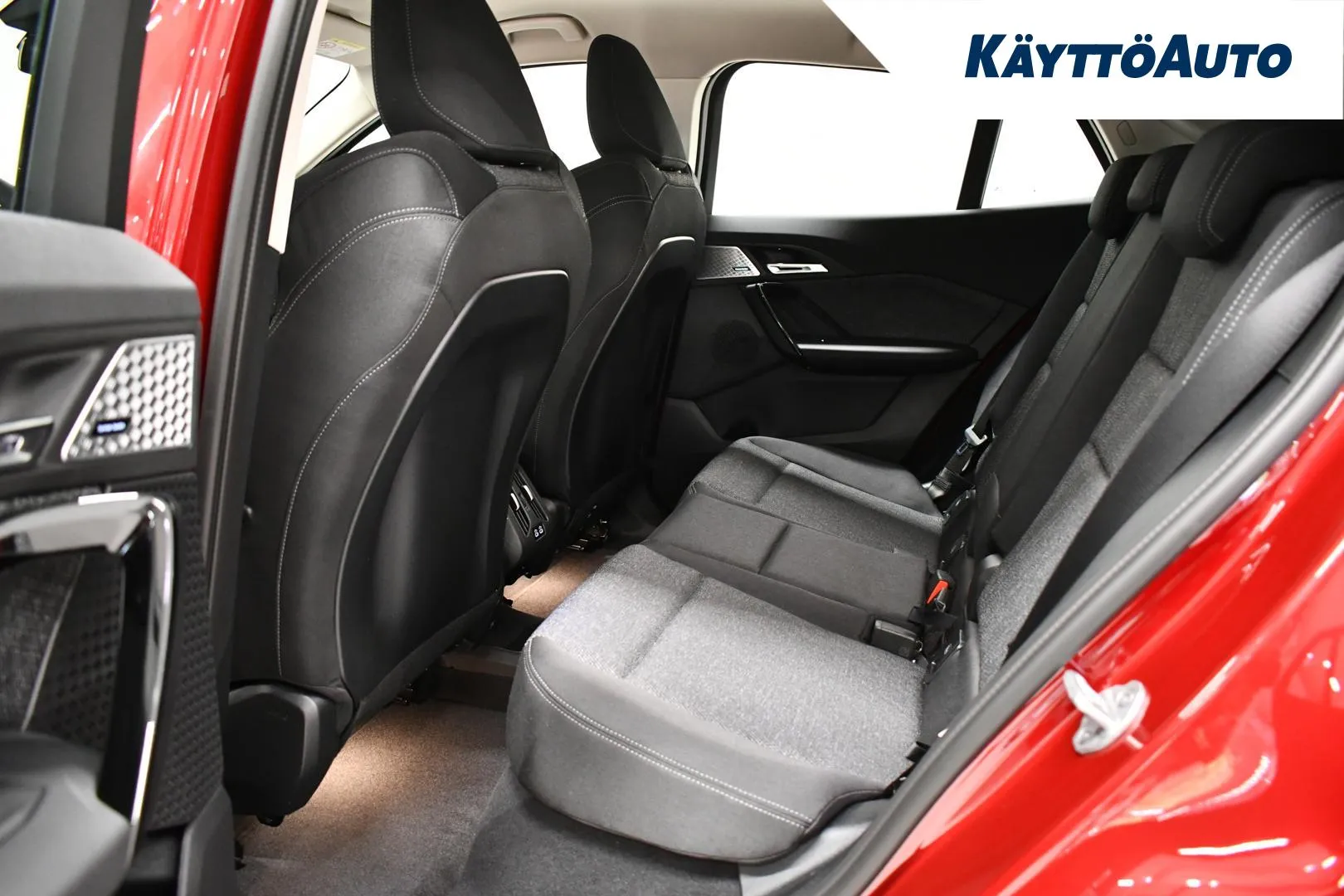 BMW iX2 XUZ-779 carousel image