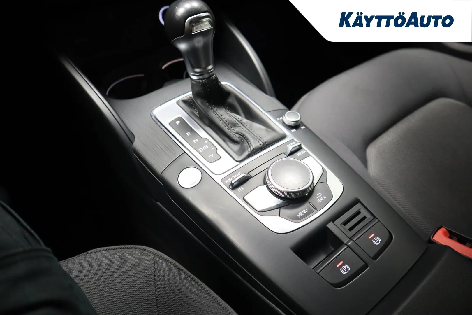 AUDI A3 YKJ-931 carousel image