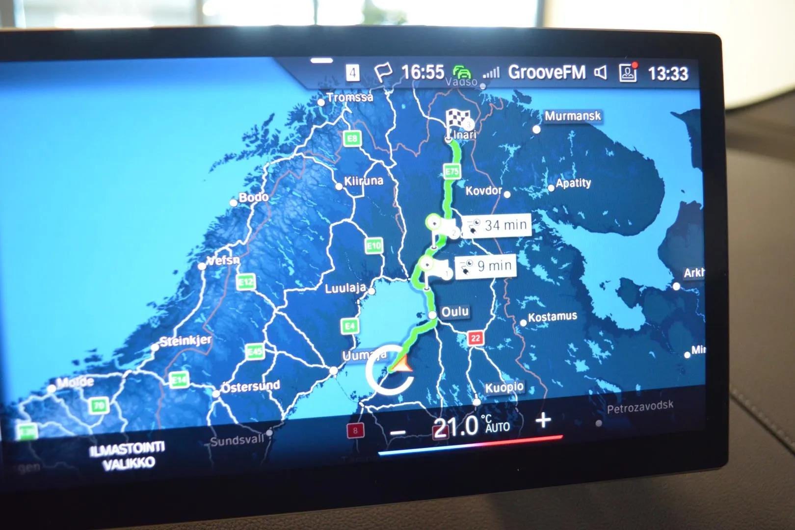 BMW iX YXS-883 carousel image