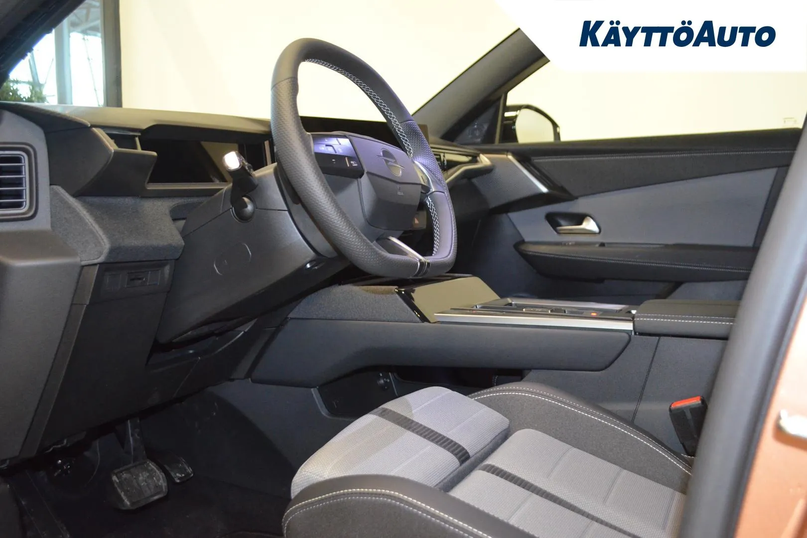 OPEL Grandland EVP-448 carousel image