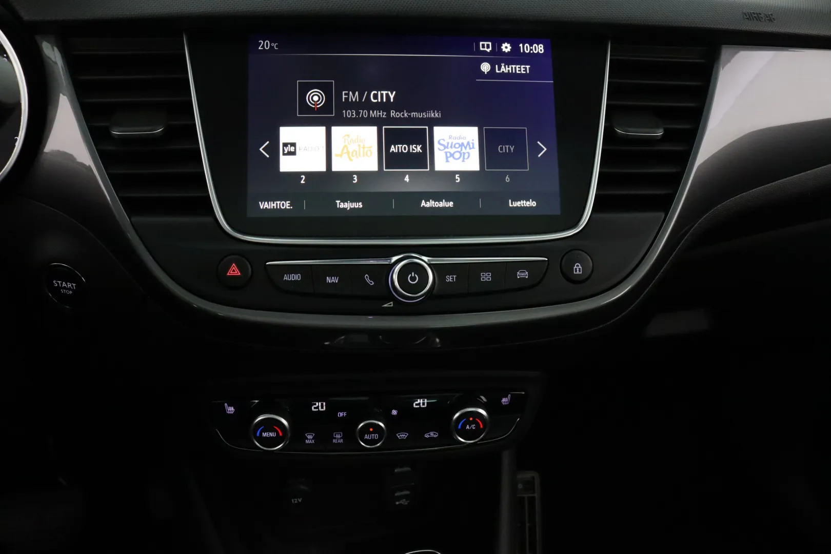 OPEL Crossland X FMU-785 carousel image