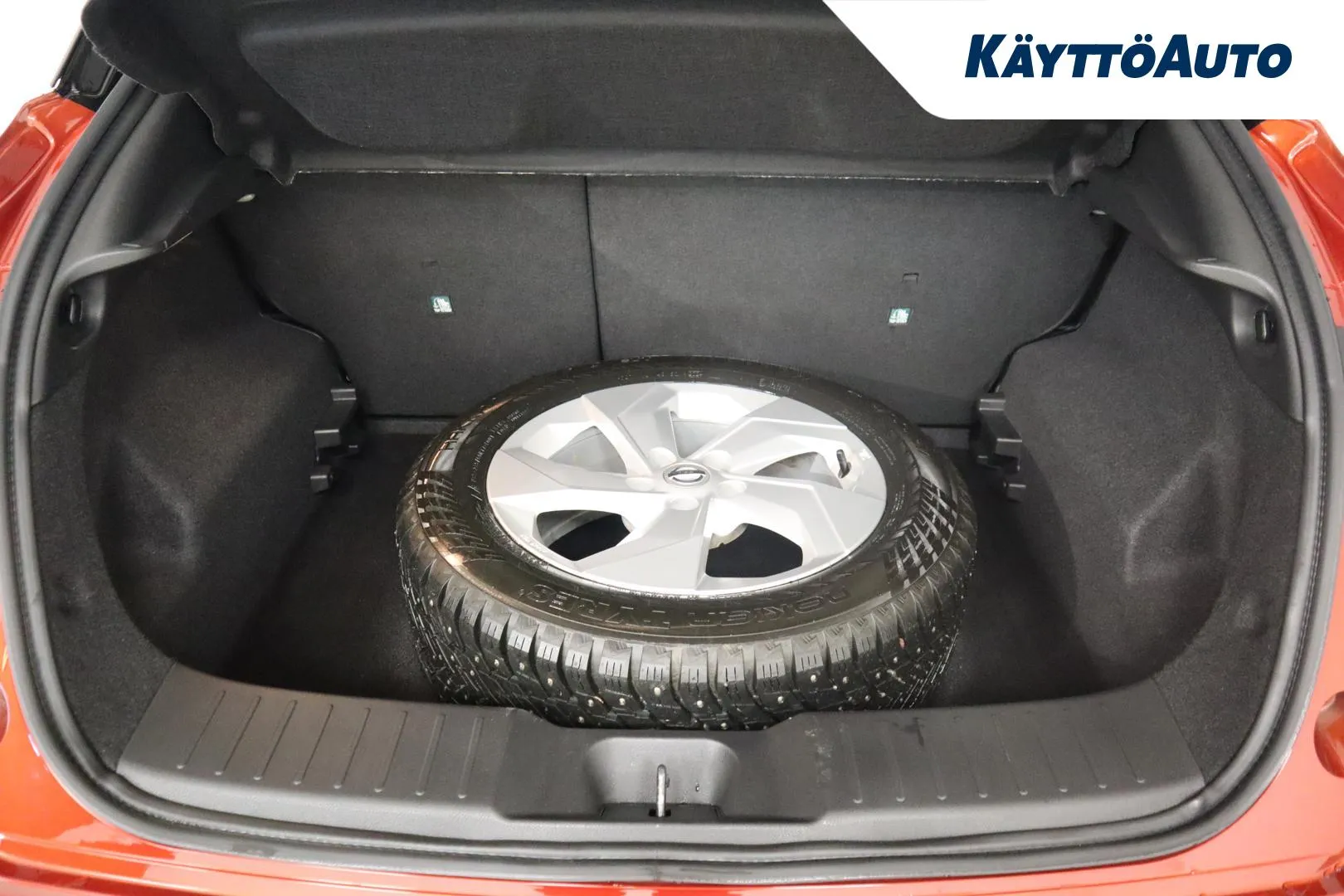 NISSAN Juke KVT-521 carousel image