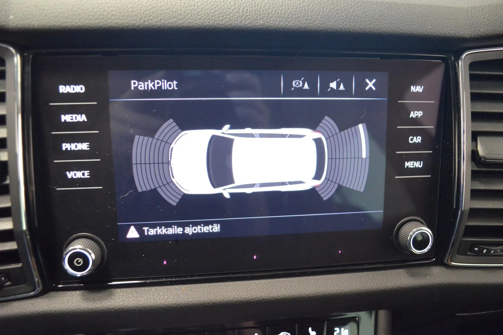 SKODA Kodiaq YKC-456 carousel image