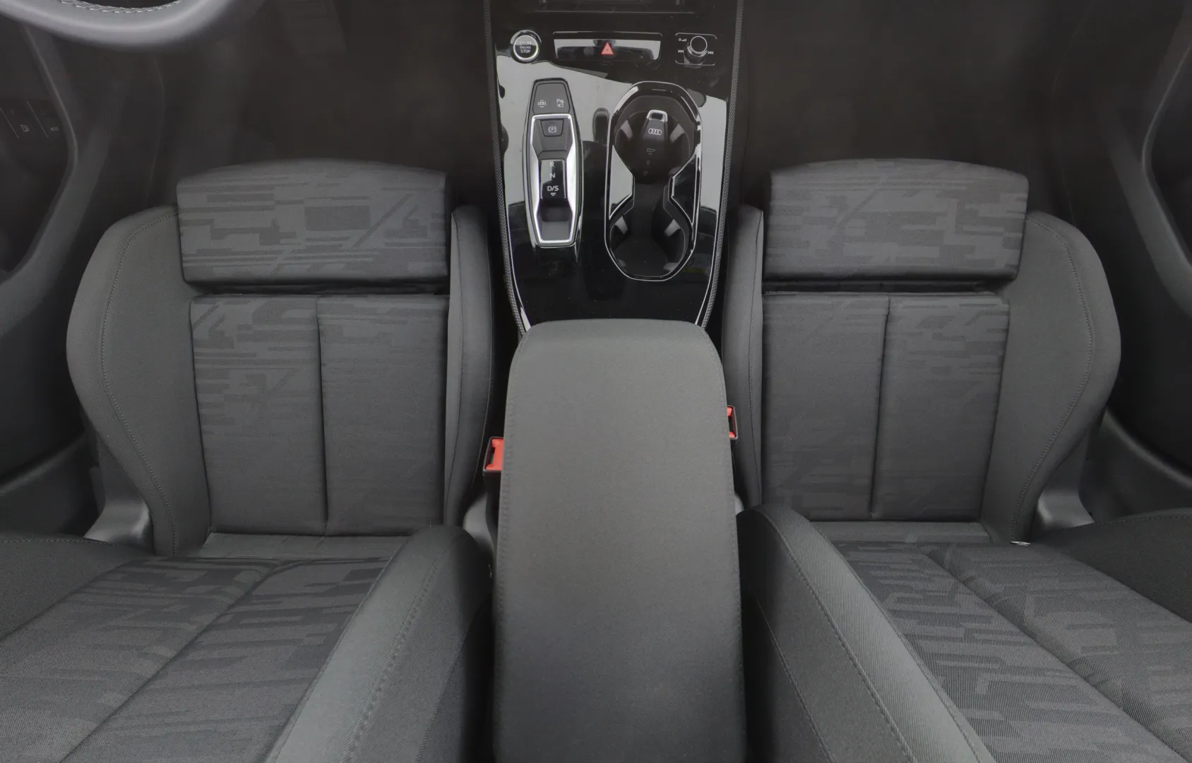 Audi A5 XYR-859 carousel image