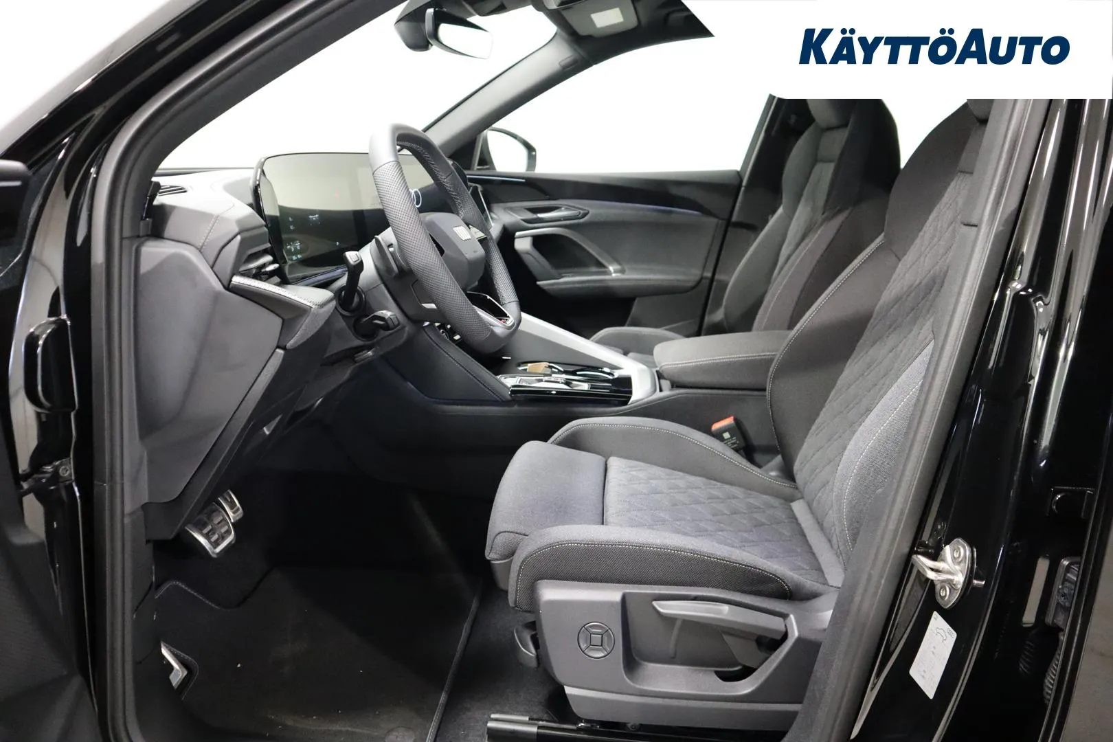 Audi Q5 ZPS-817 carousel image