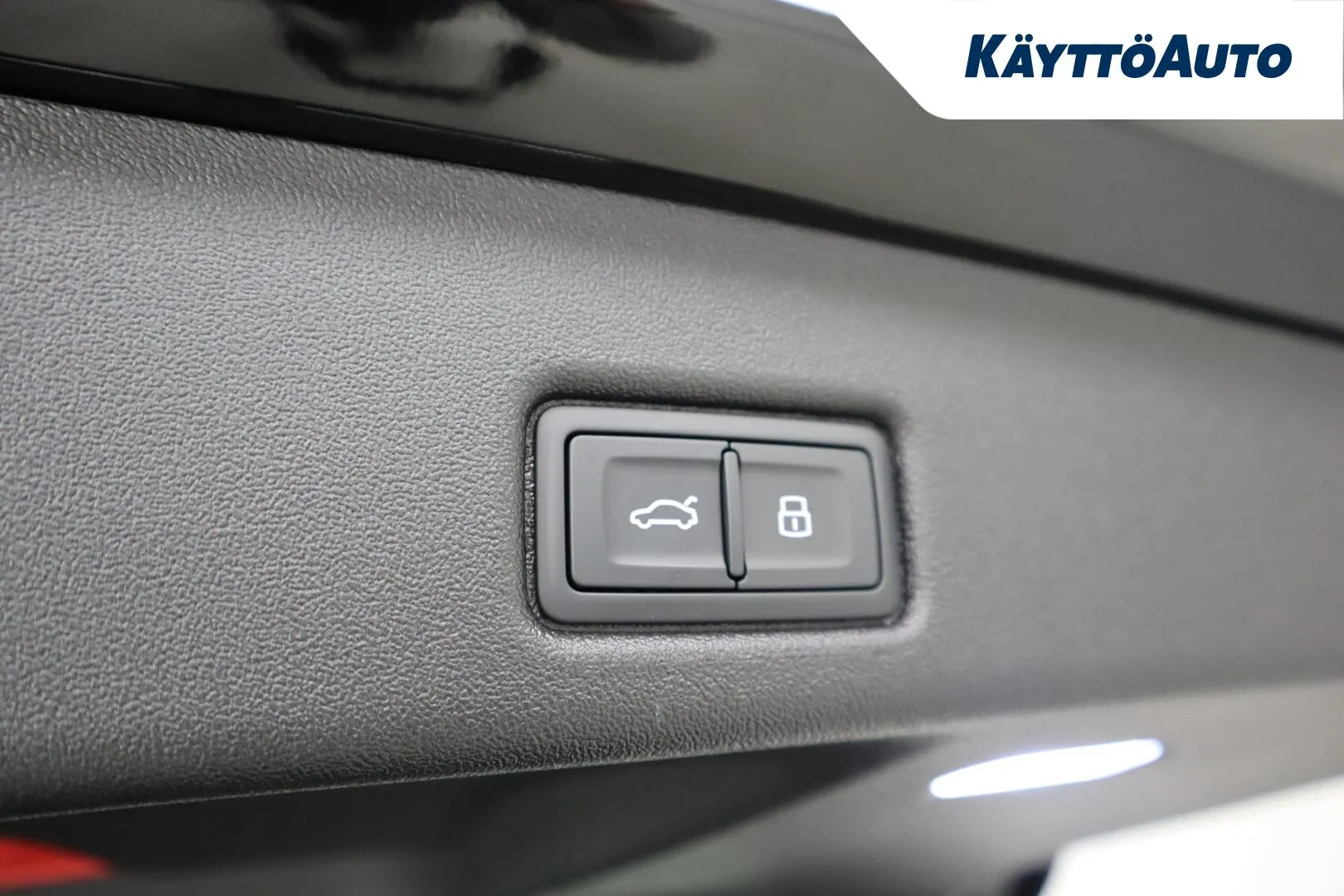 Audi Q5 ZPS-817 carousel image