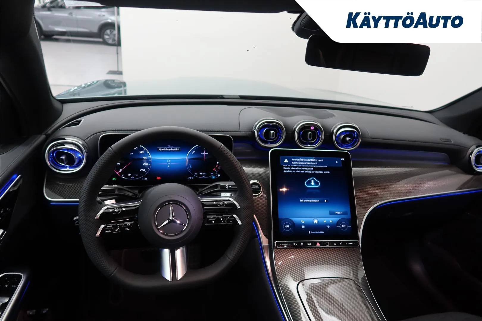 Mercedes-Benz GLC EVP-111 carousel image