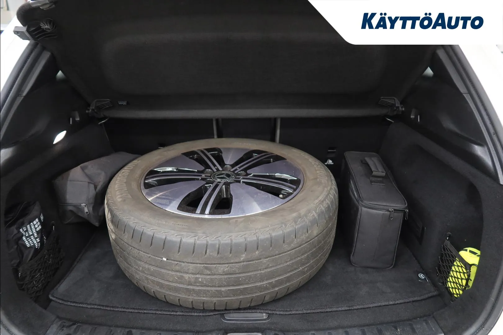 Mercedes-Benz EQA LPP-815 carousel image