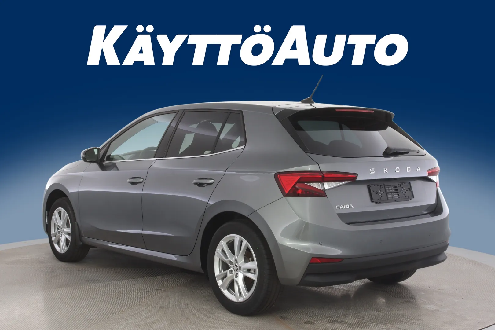 Skoda Fabia RXC-186 carousel image