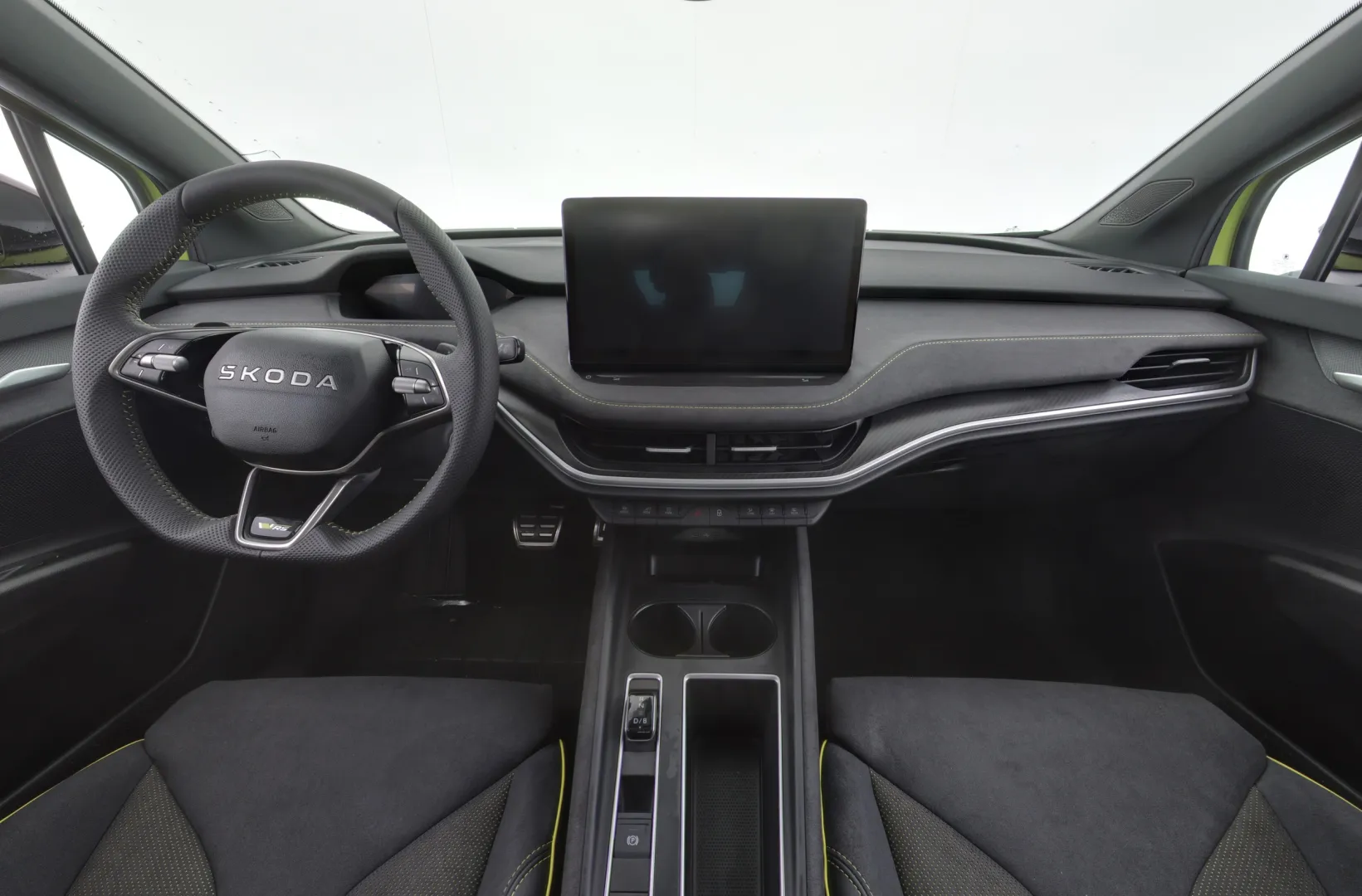 Skoda Enyaq GRR-330 carousel image