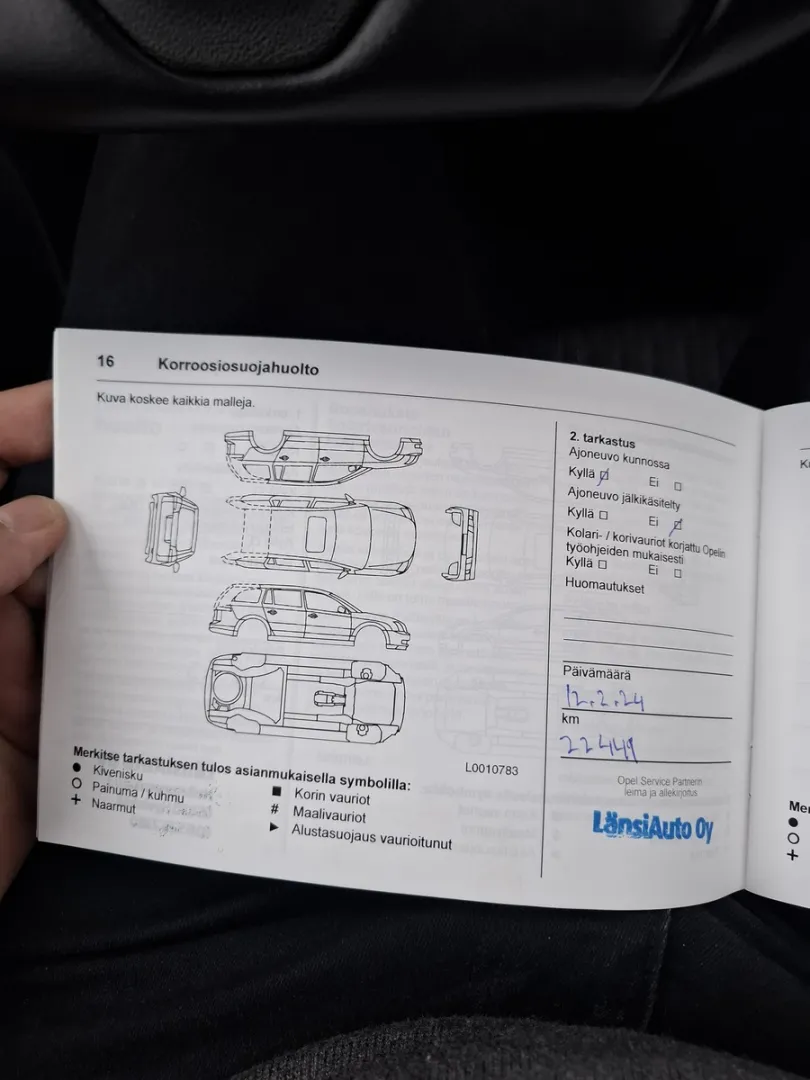 OPEL Corsa KUJ-274 carousel image