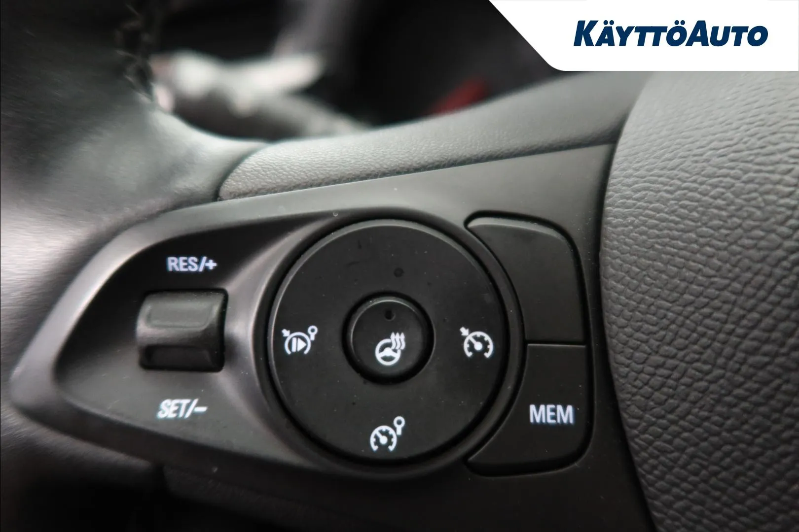 OPEL Corsa KUJ-274 carousel image