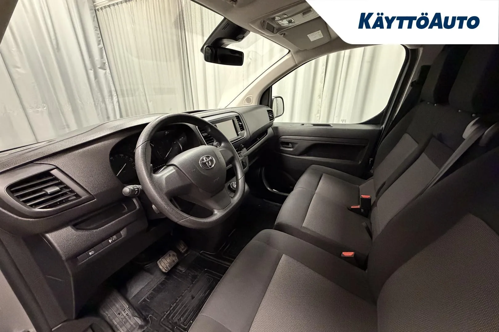 TOYOTA Proace EUX-988 carousel image