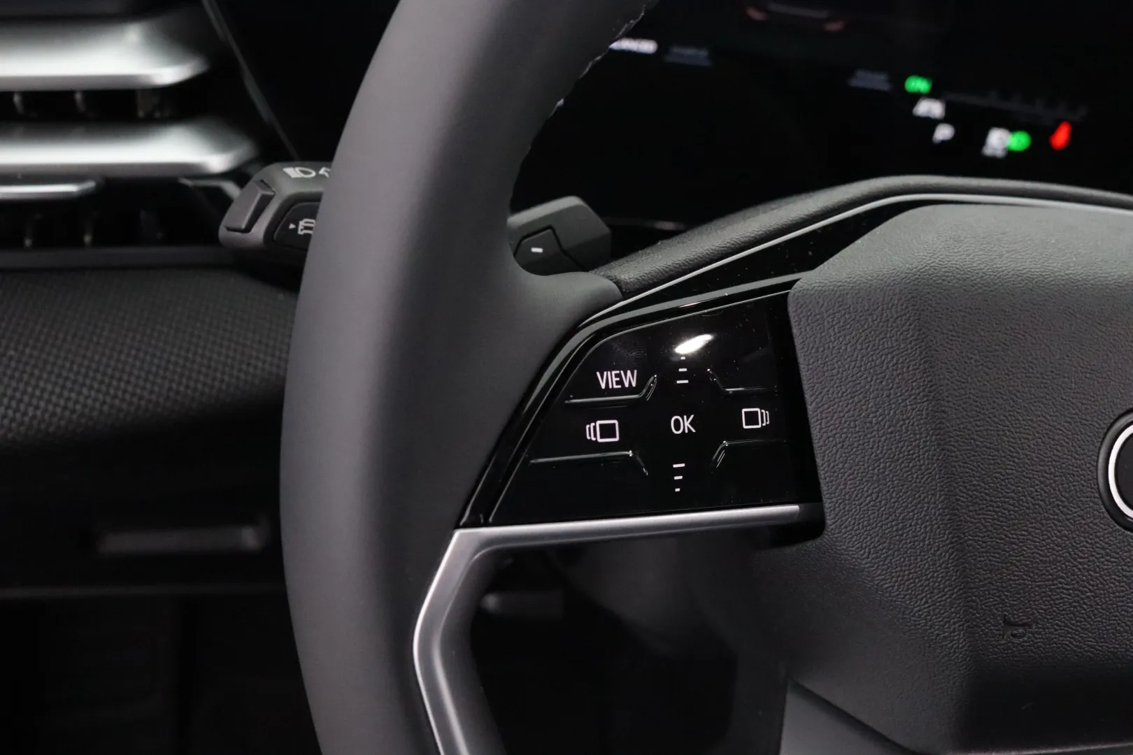 Audi A5 XUZ-416 carousel image