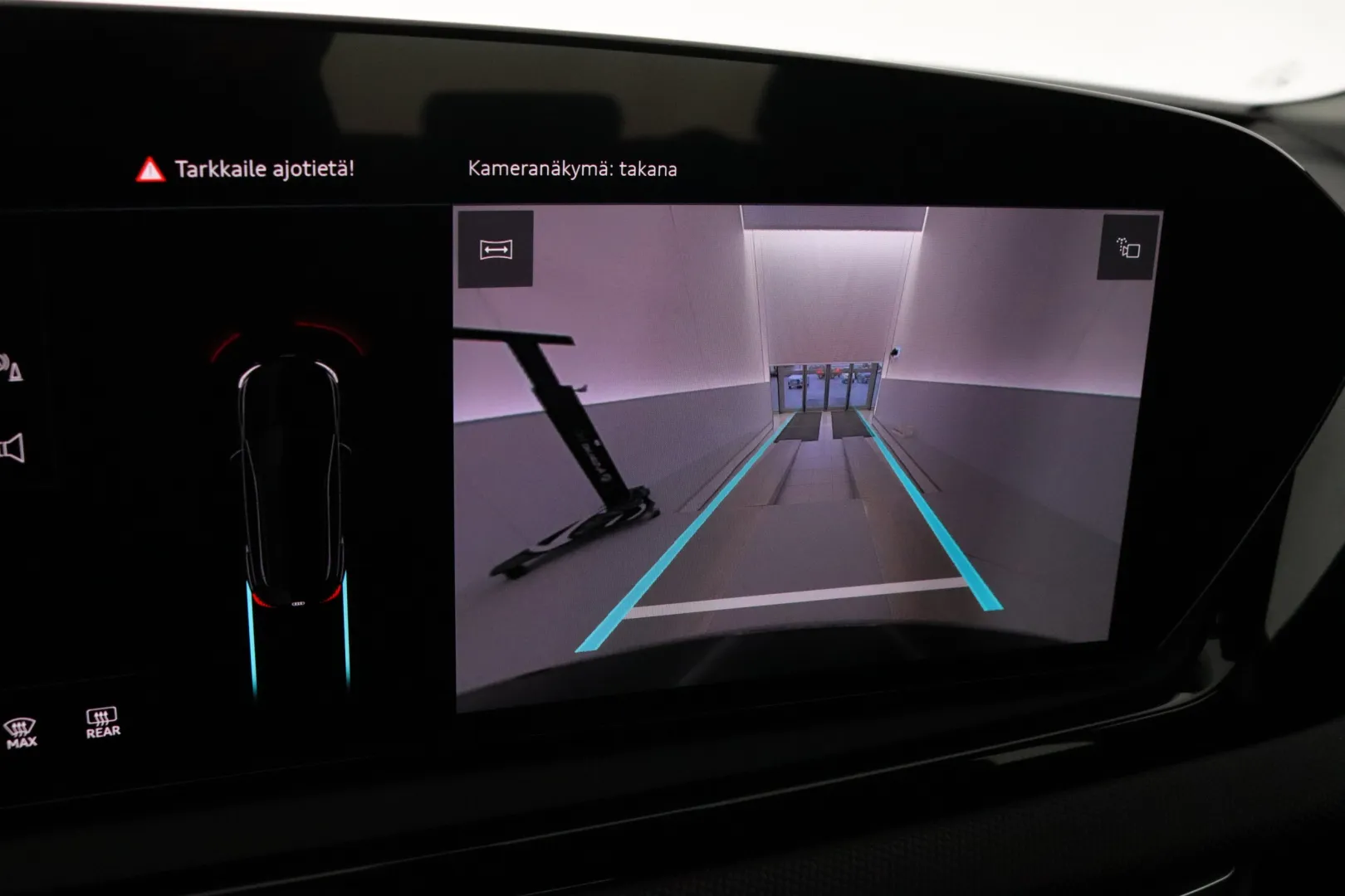 Audi A5 XUZ-416 carousel image